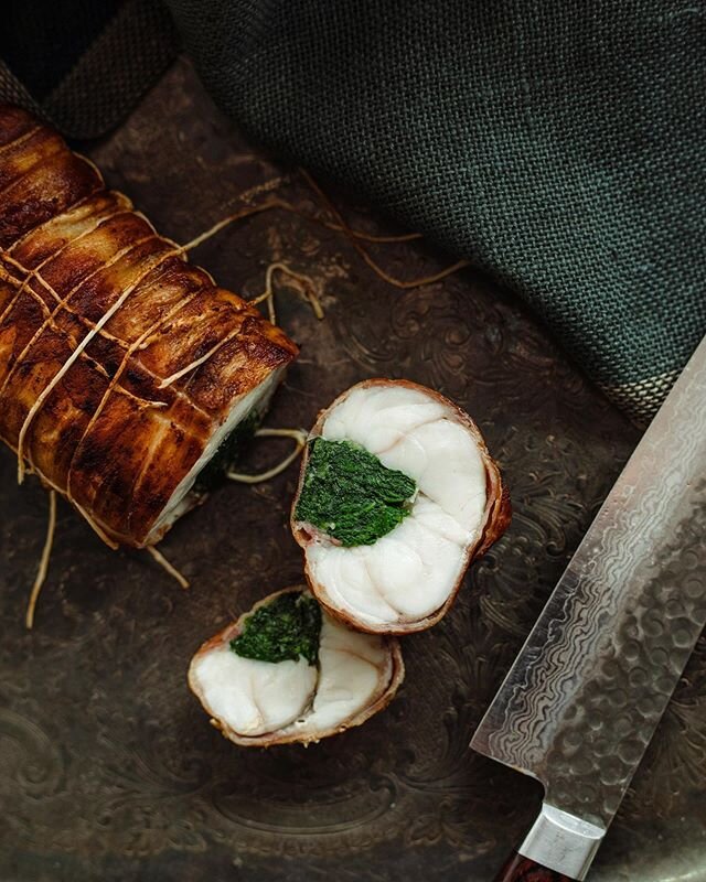 Monkfish Stuffed with Spinach &amp; Roasted in Pancetta 
Last one in a series of 6 visiting Tom Kitchin&rsquo;s Fish &amp; Shellfish book .
.
.
.
.
.
#monkfish #spinach #pancetta #fishandshellfish #tomkitchin #thekitchin #scottishseafood #whitefish #