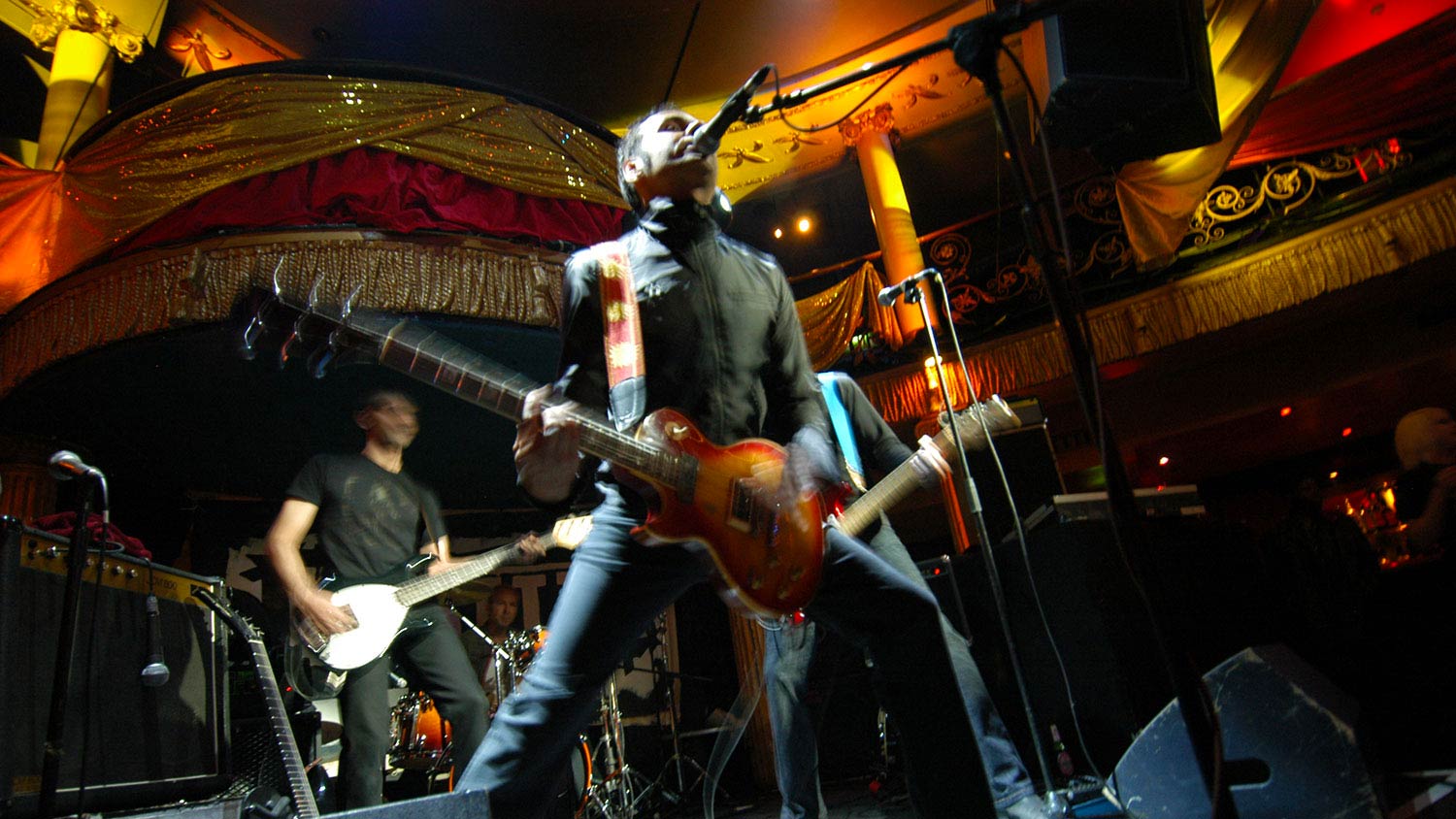 jimmy-cafedeparis.jpg