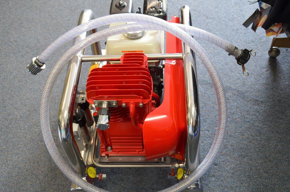 P Top View w Intake hose.JPG