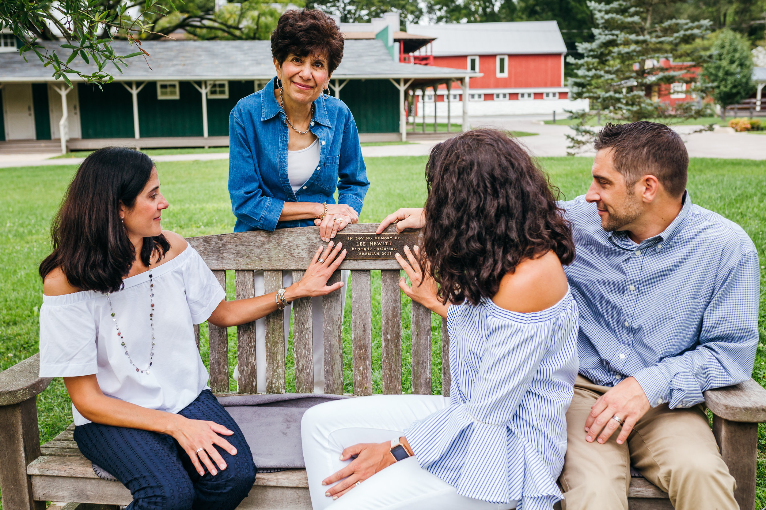 Hewitt Extended Family Session-8438.jpg