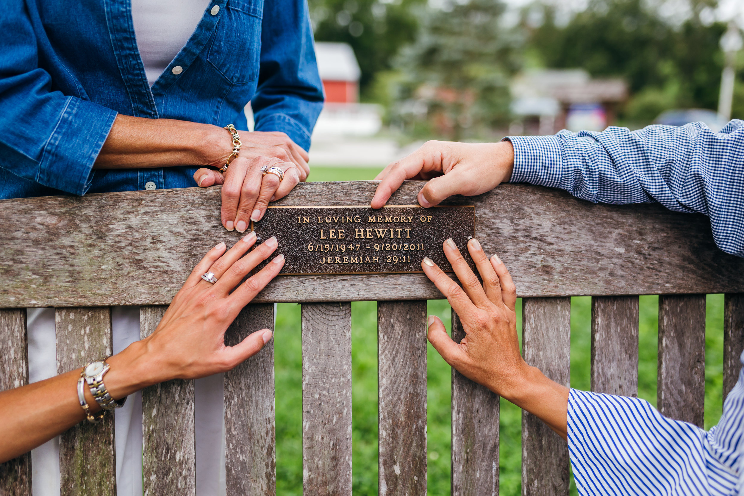 Hewitt Extended Family Session-8442.jpg