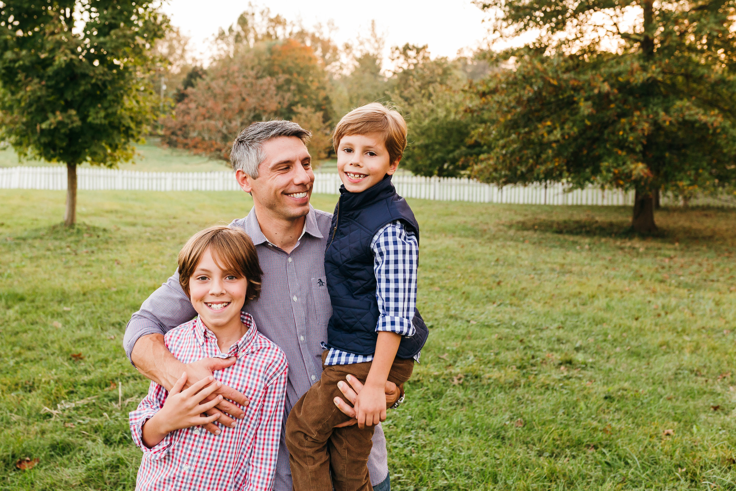 LaGreca fall family session-1972.jpg