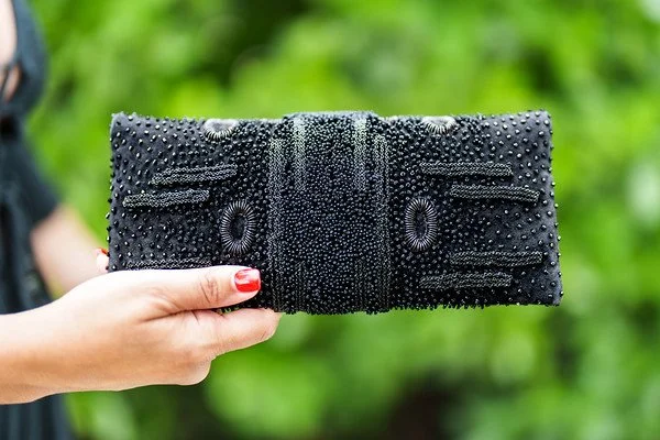 BLACK BULLION BACK VIEW IMACE 2.JPG