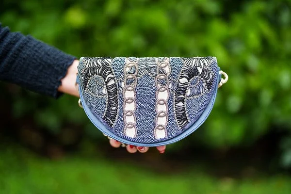 CHARCOAL RINGLETS FRONT IMG 1.JPG