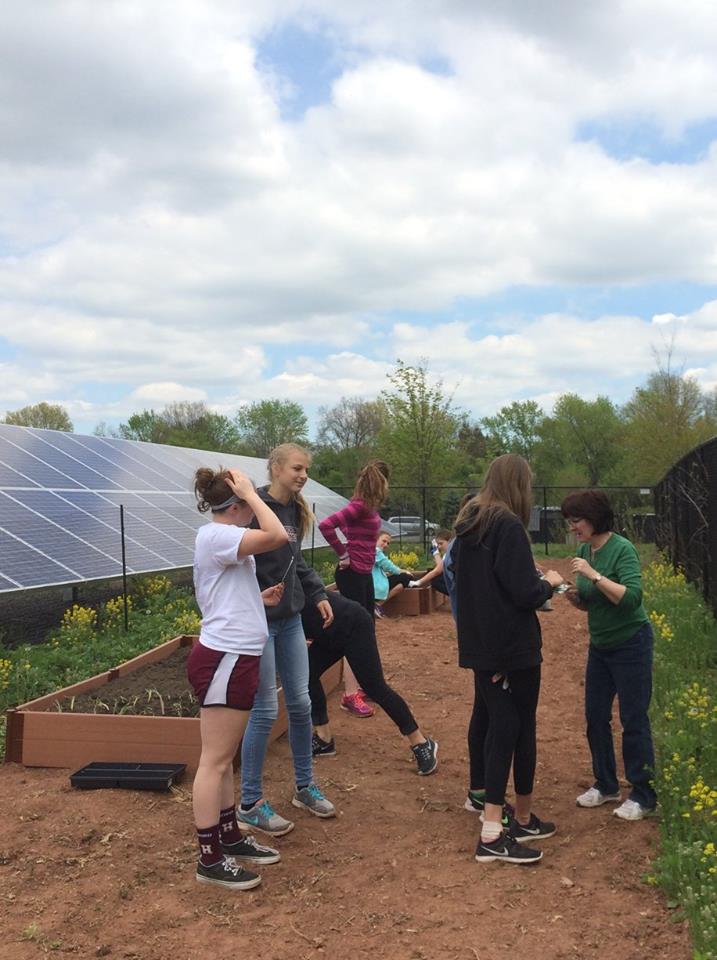 Plant-a-community-garden-30HF.jpg