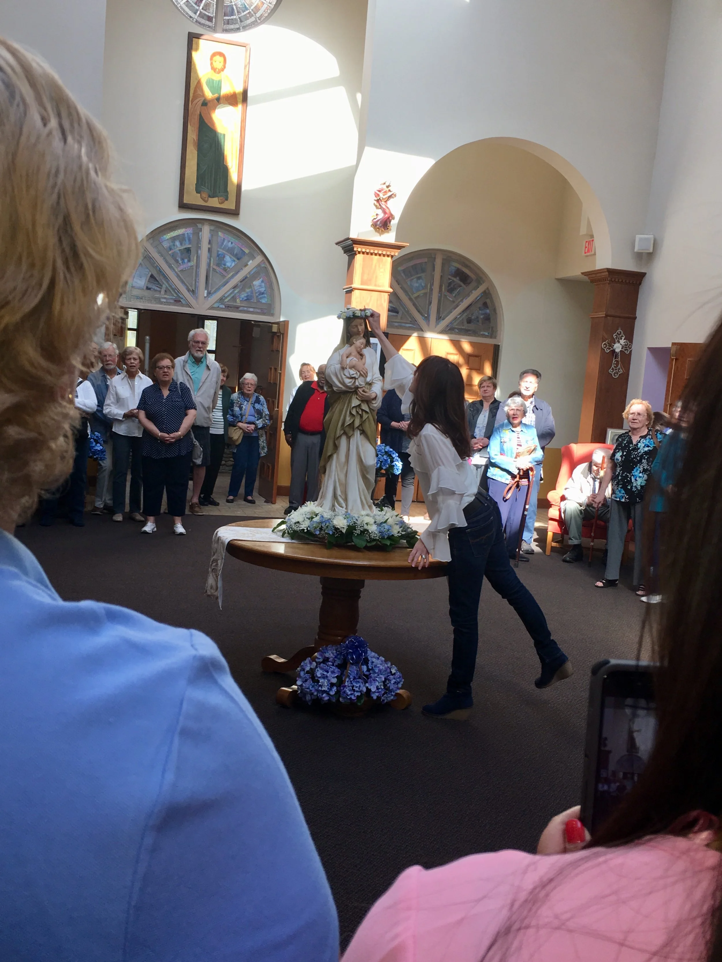May Crowning 1.jpg