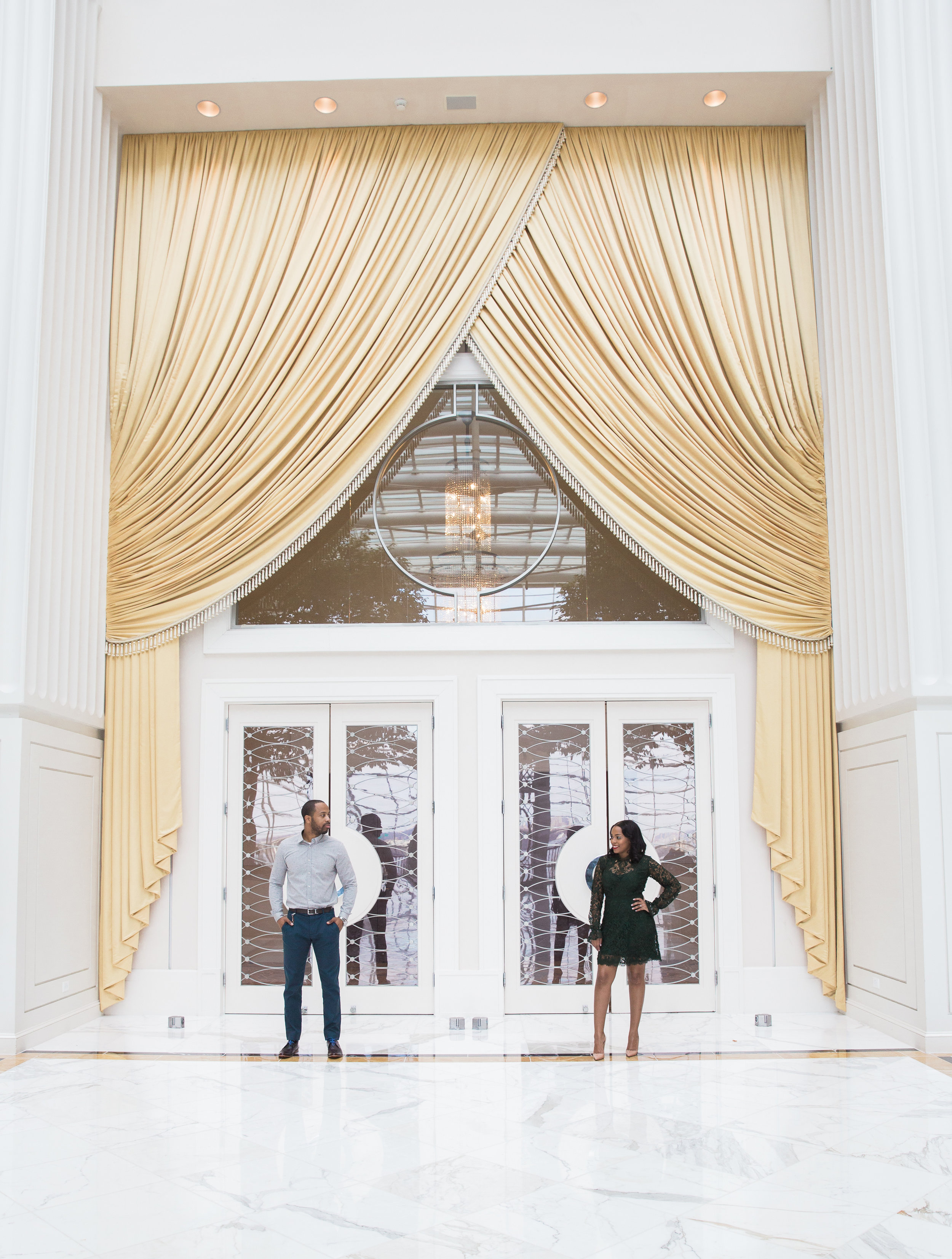Best places in DC for Engagement Sessions.jpg