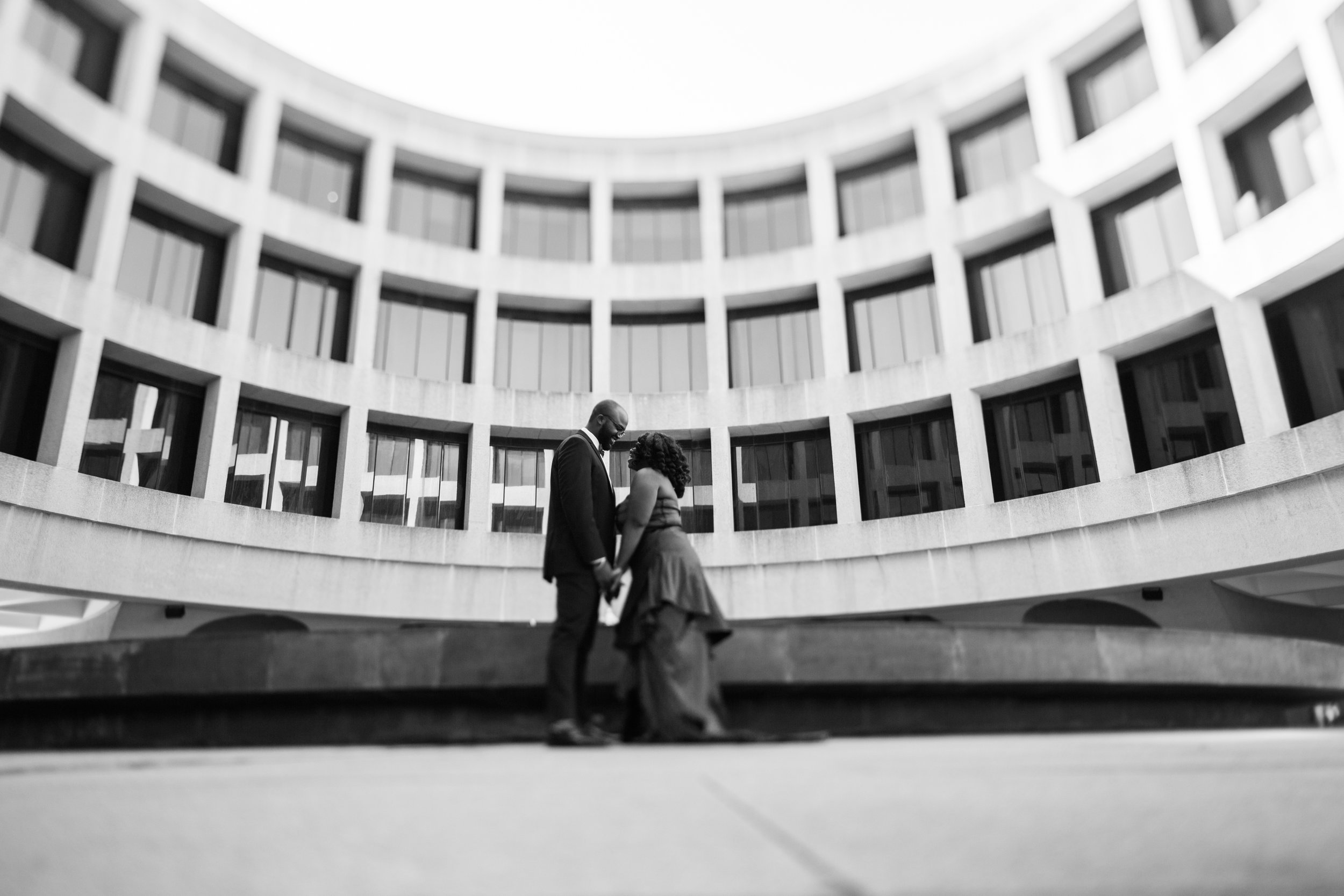 Washington DC Wedding Photographers Hishhorn Engagement-8.jpg