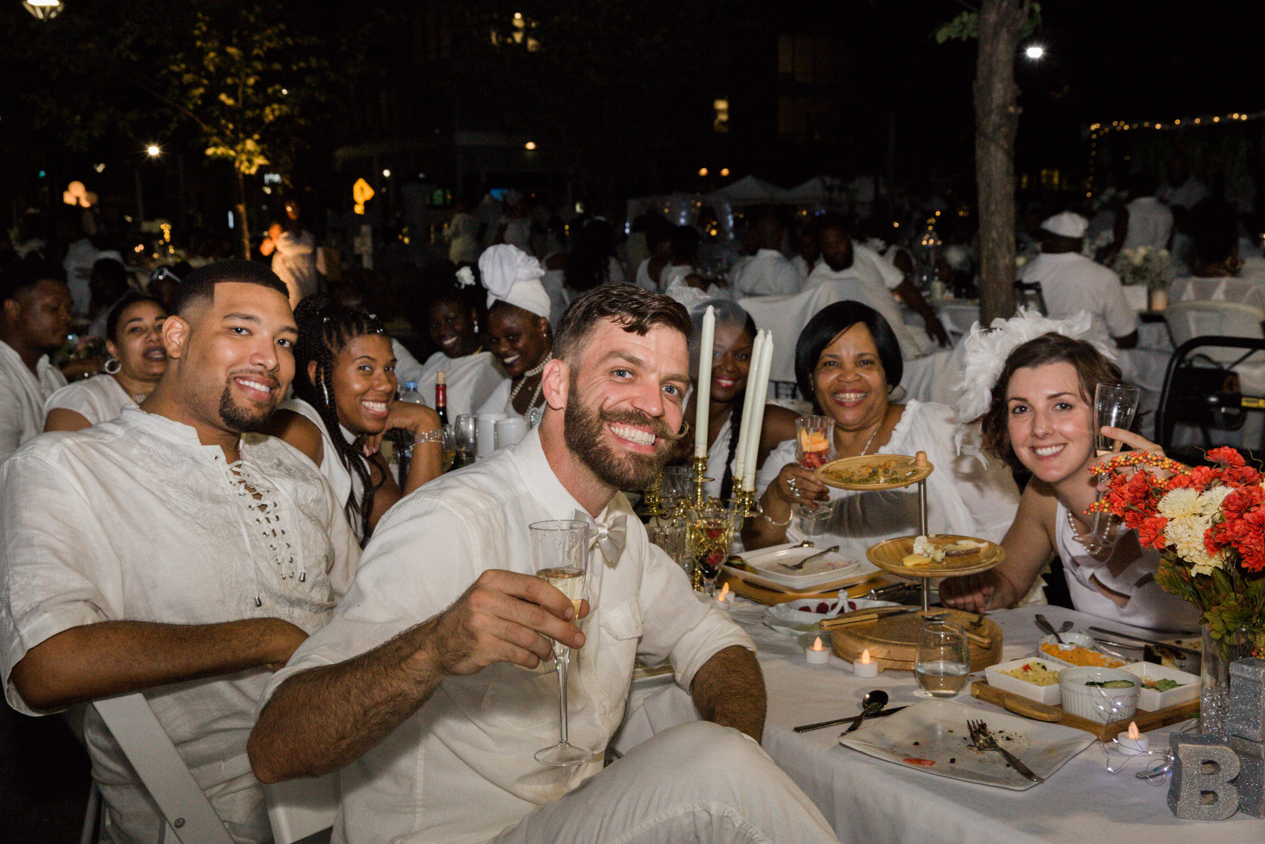 Diner En Blanc Baltimore Megapixels Media Photography-71.jpg