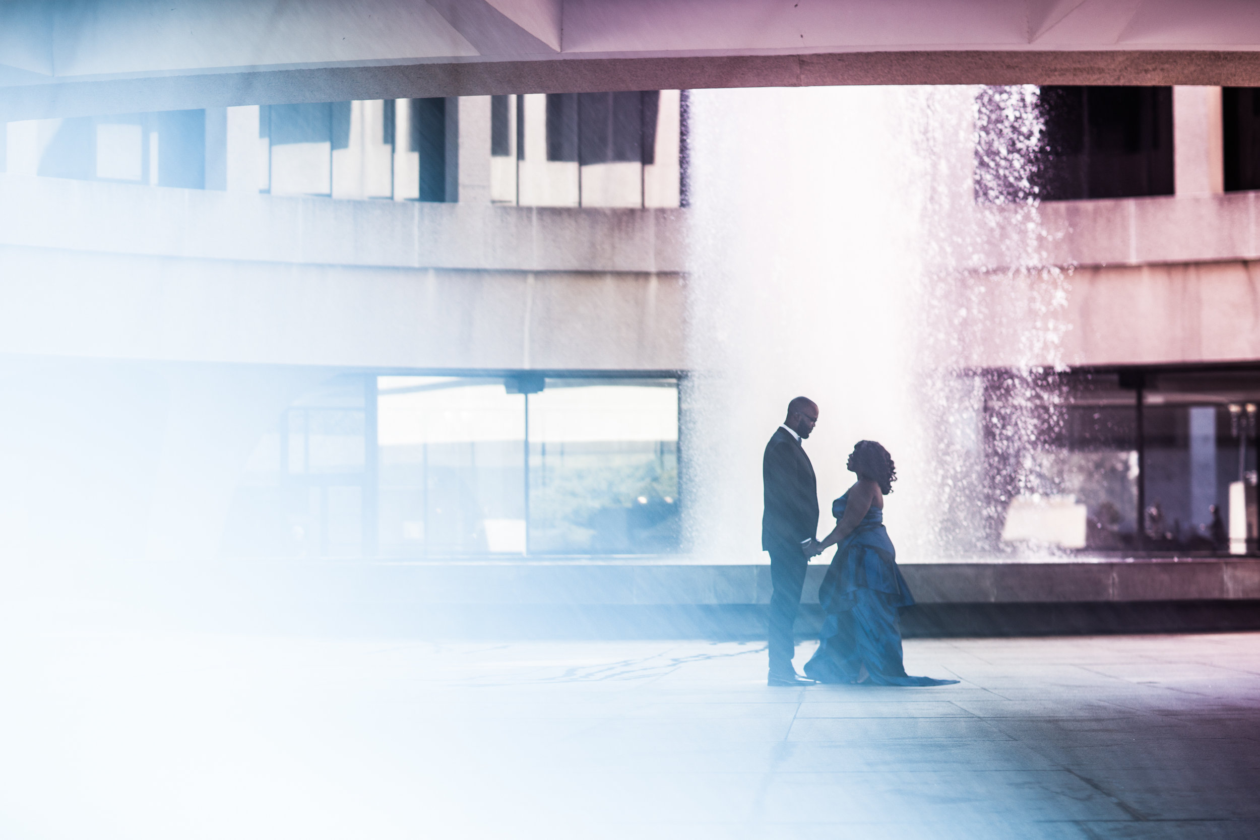 Best Engagement Photographs in Hishhorn Museum by Megapixels Media Photography.jpeg