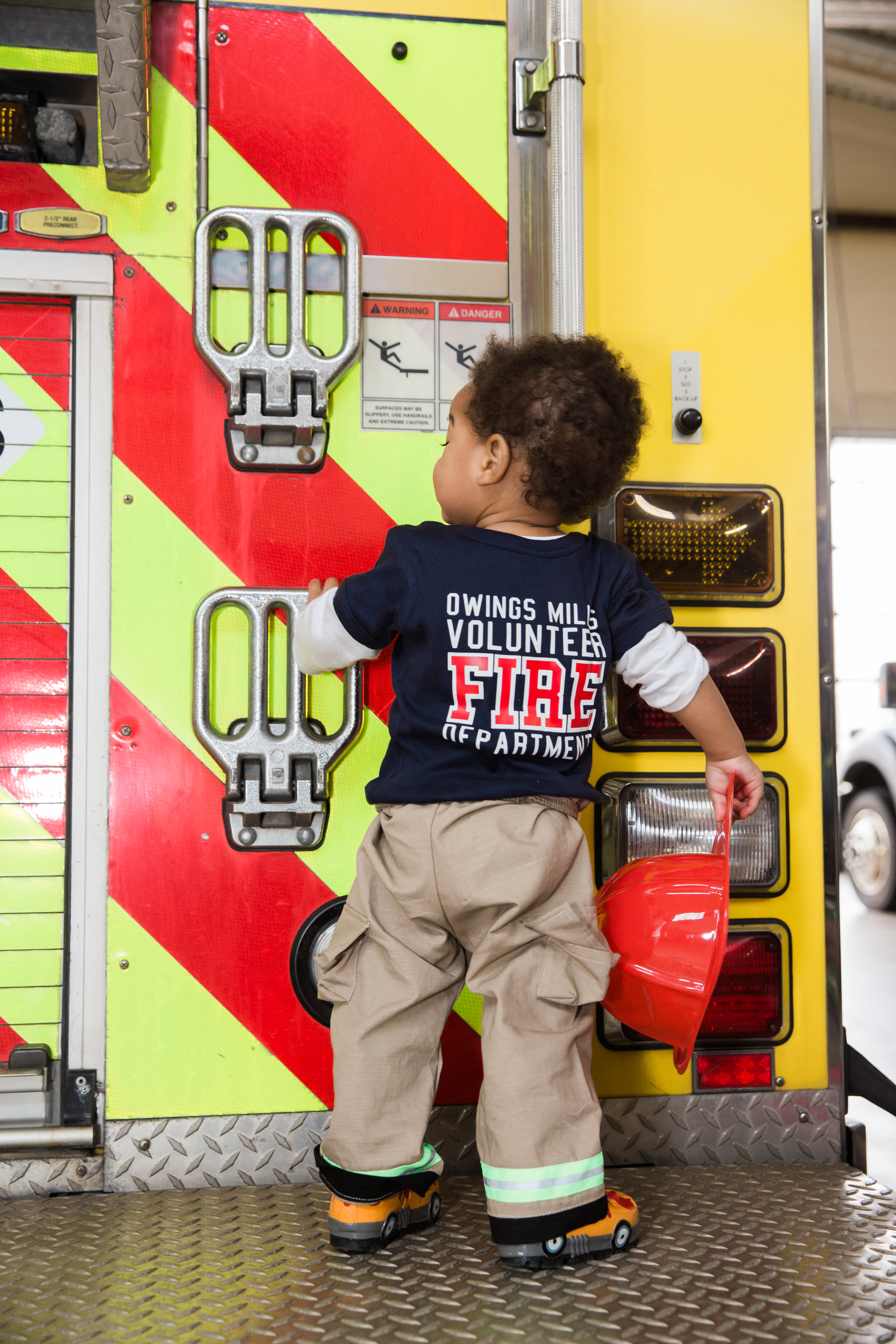 Fireman Birthday Party Ideas  Decorations Owings Mills Fire Department Maryland Family Photographers Megapixels Media Photography (26 of 55).jpg