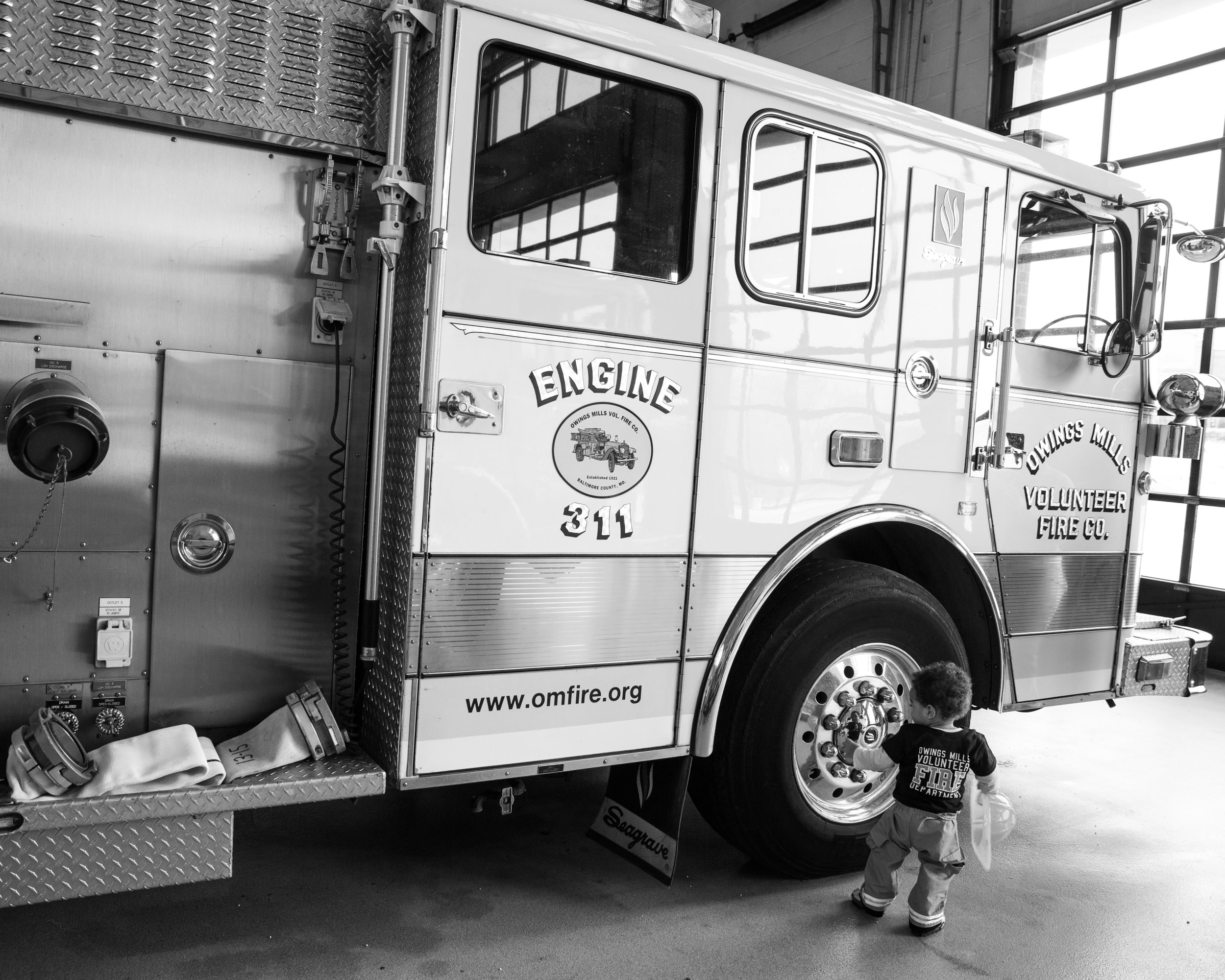 Fireman Birthday Party Ideas  Decorations Owings Mills Fire Department Maryland Family Photographers Megapixels Media Photography (29 of 55).jpg