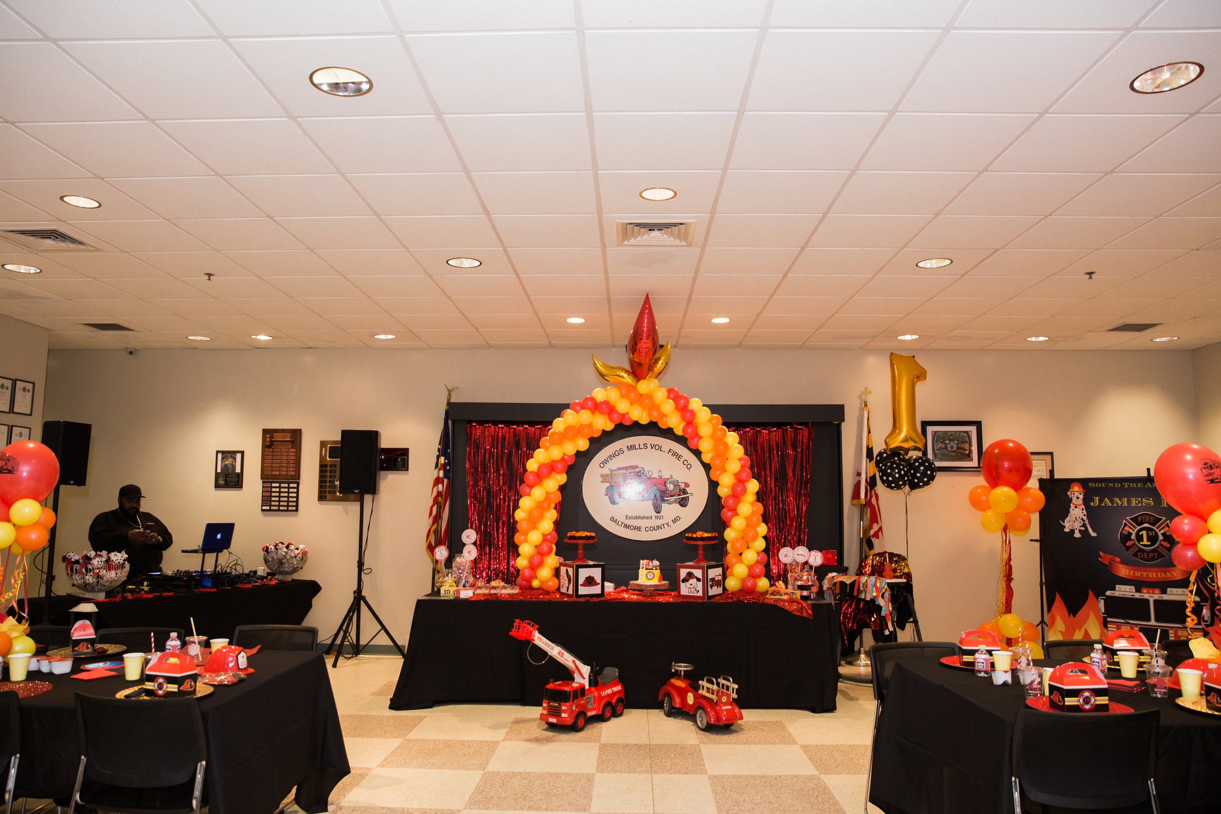 Fireman Birthday Party Ideas  Decorations Owings Mills Fire Department Maryland Family Photographers Megapixels Media Photography (37 of 55).jpg