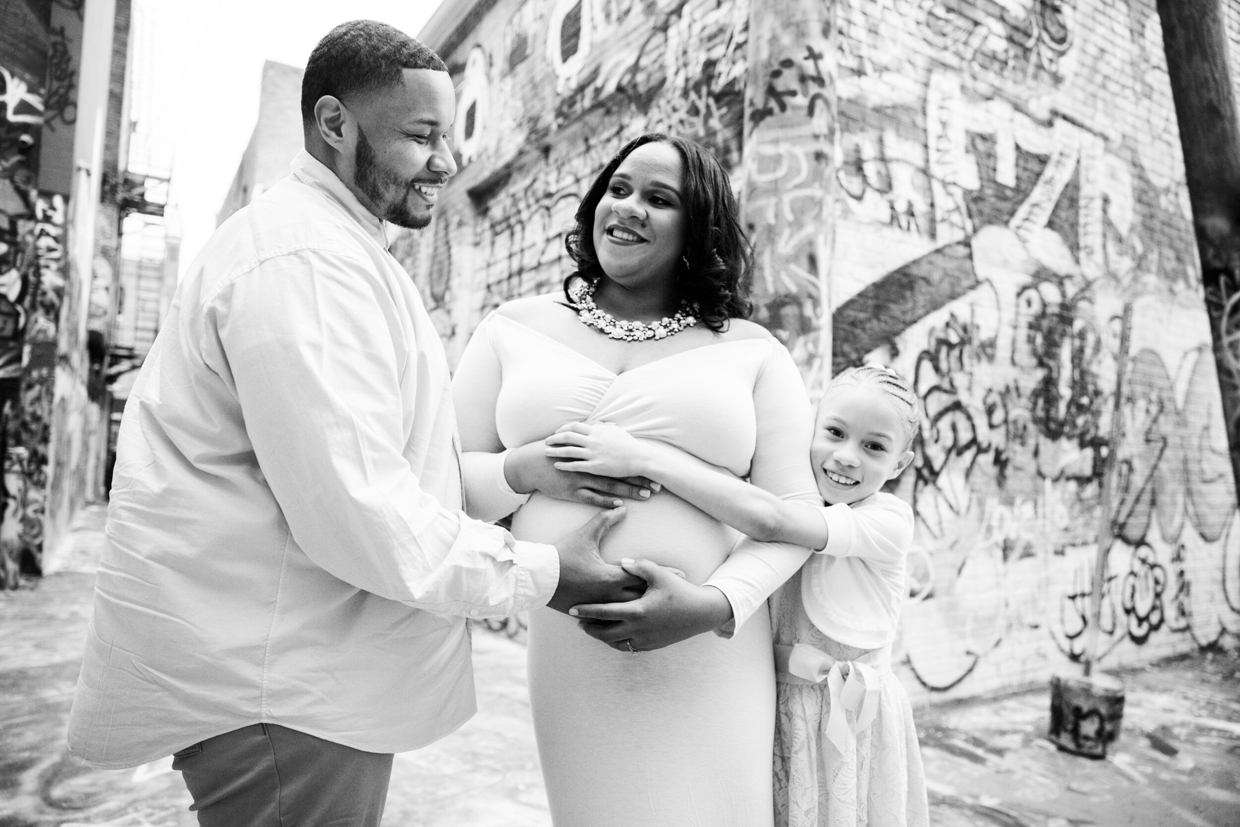 Best Maternity Photographer in Baltimore Maryland Maternity Session at Graffiti Alley in Baltimore Megapixels Media-14.jpg