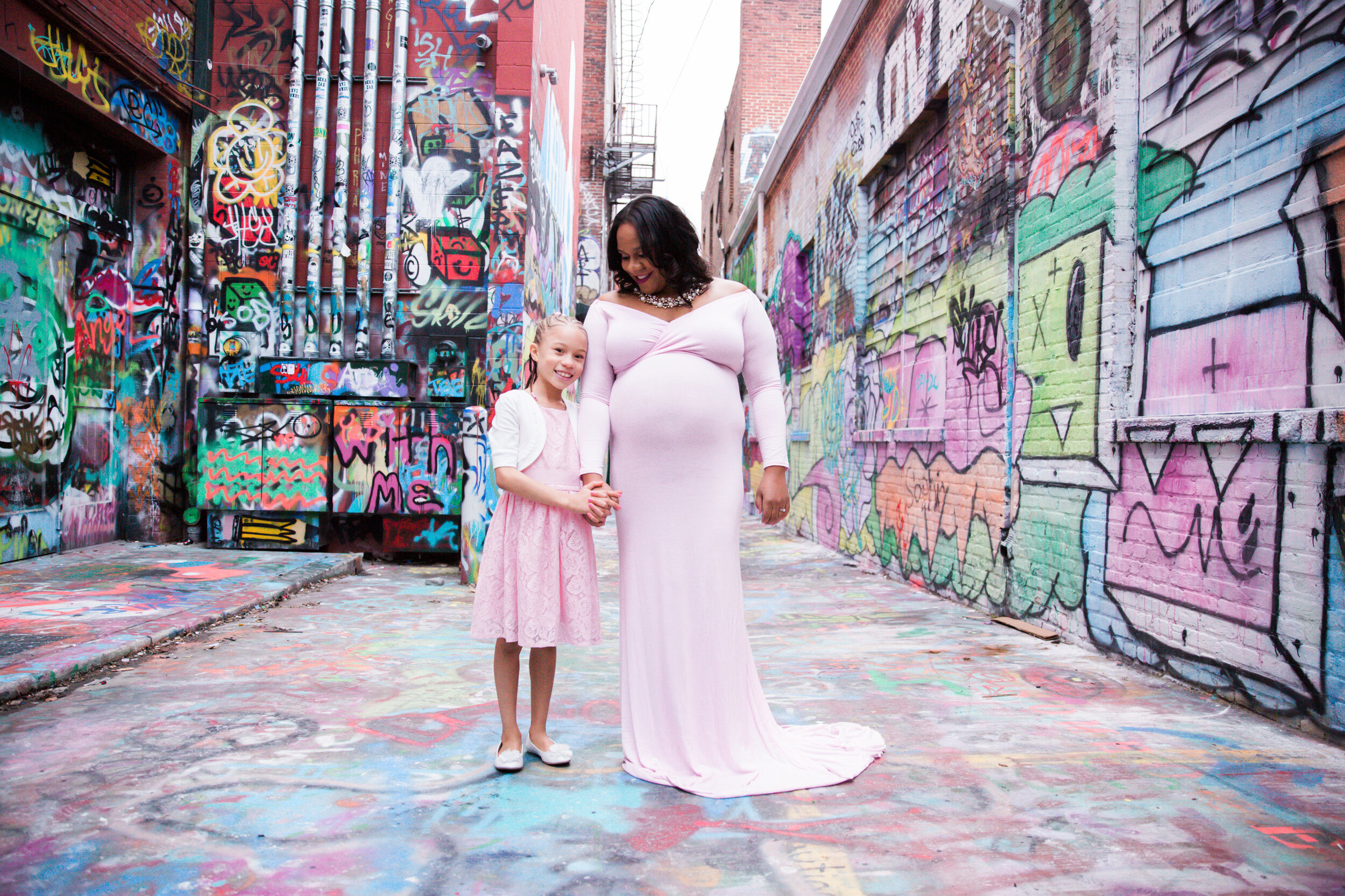 Best Maternity Photographer in Baltimore Maryland Maternity Session at Graffiti Alley in Baltimore Megapixels Media-36.jpg
