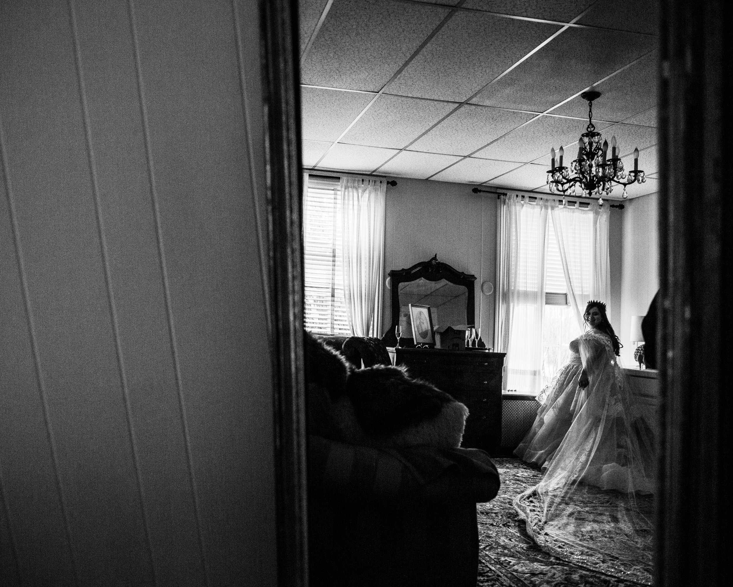 Hunt Valley Mansion Wedding Megapixels Media Curvy Ukranian Bride Photography-3.jpg