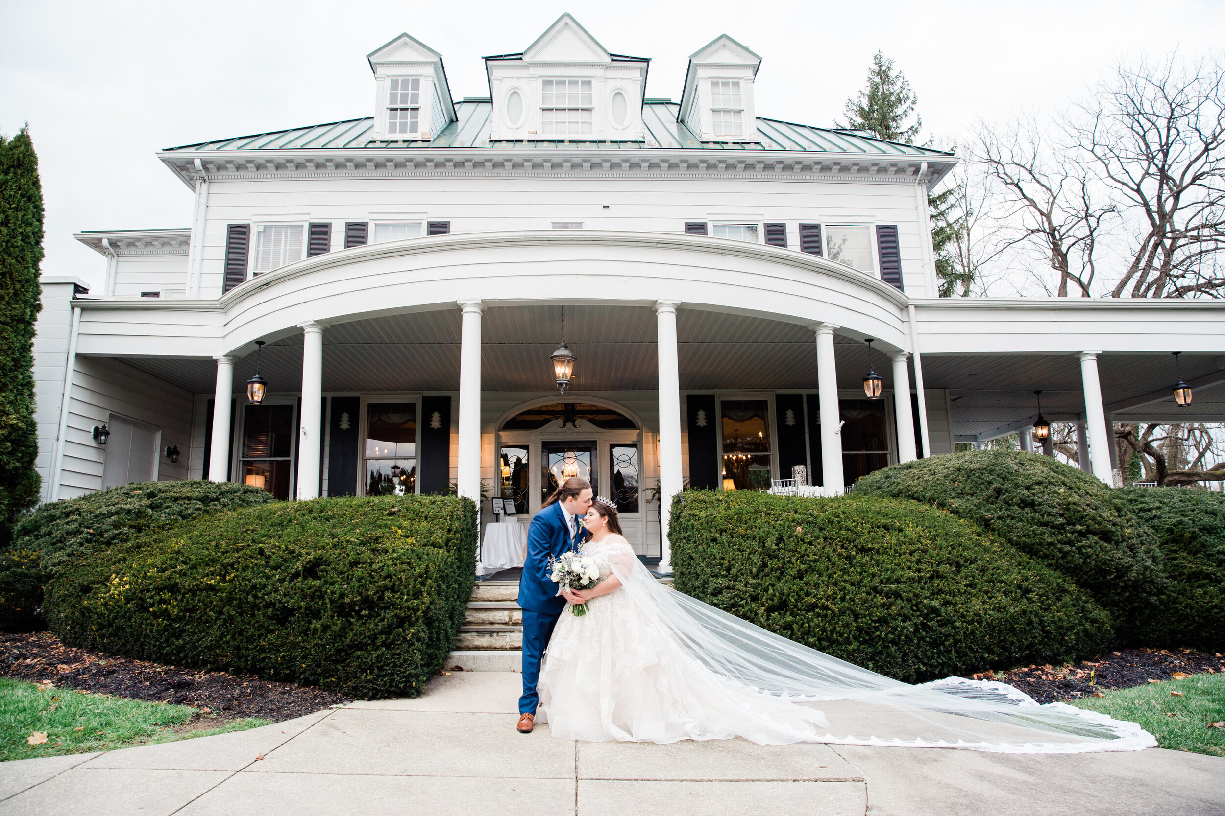 Hunt Valley Mansion Wedding by Megapixels Media Photography.jpeg