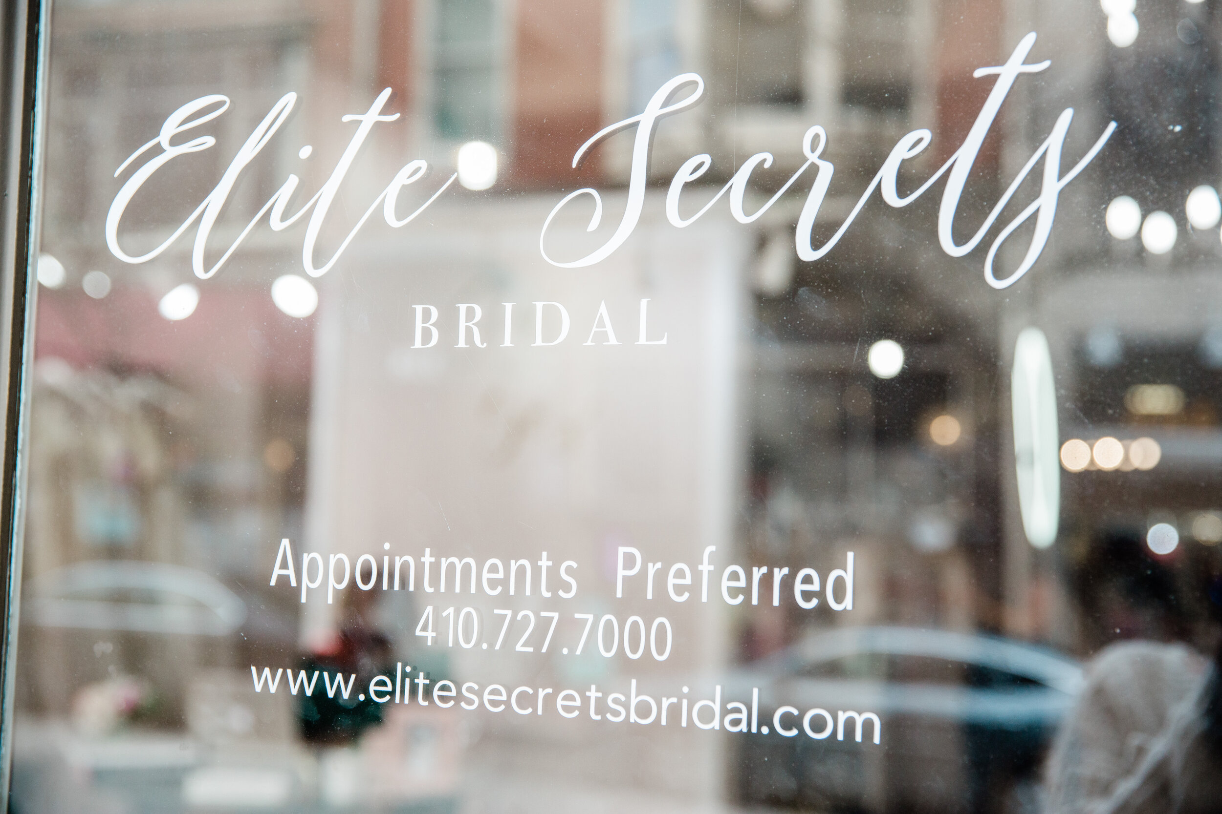 Emerald Green Branding Session with Elite Secrets Bridal in Mount Vernon Megapixels Media -2.jpg