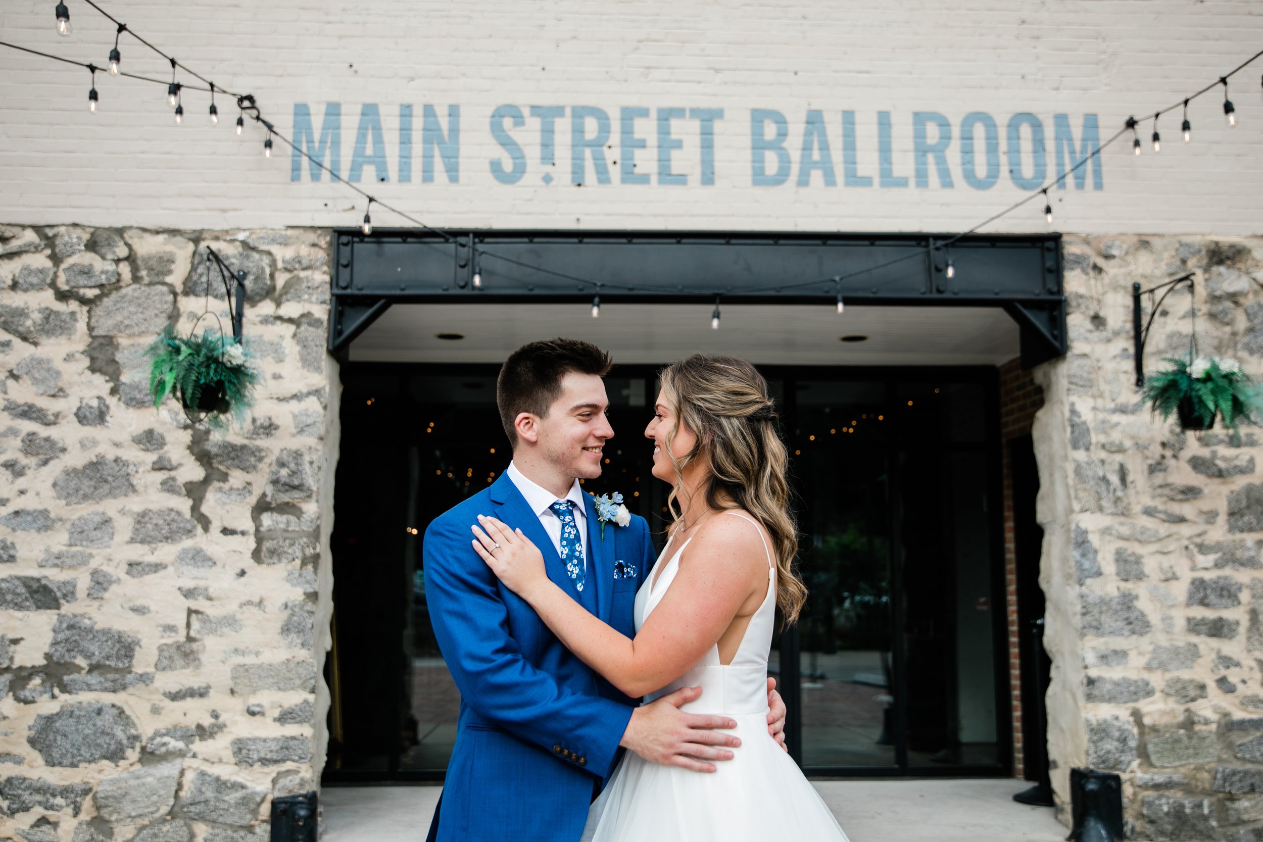 Best Main Street Ballroom Wedding Photography by Megapixels Media Baltimore Wedding Photographers-56.jpg