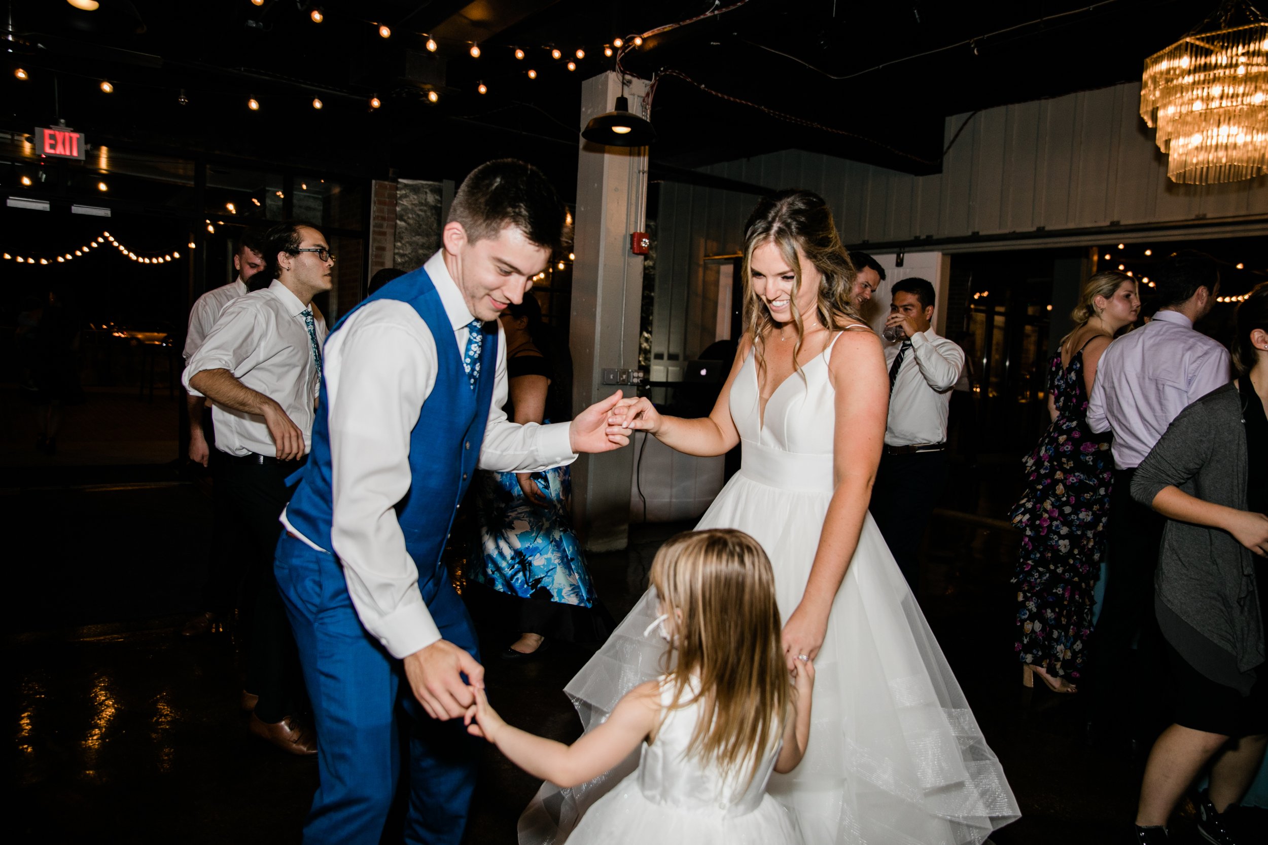 Best Main Street Ballroom Wedding Photography by Megapixels Media Baltimore Wedding Photographers-117.jpg