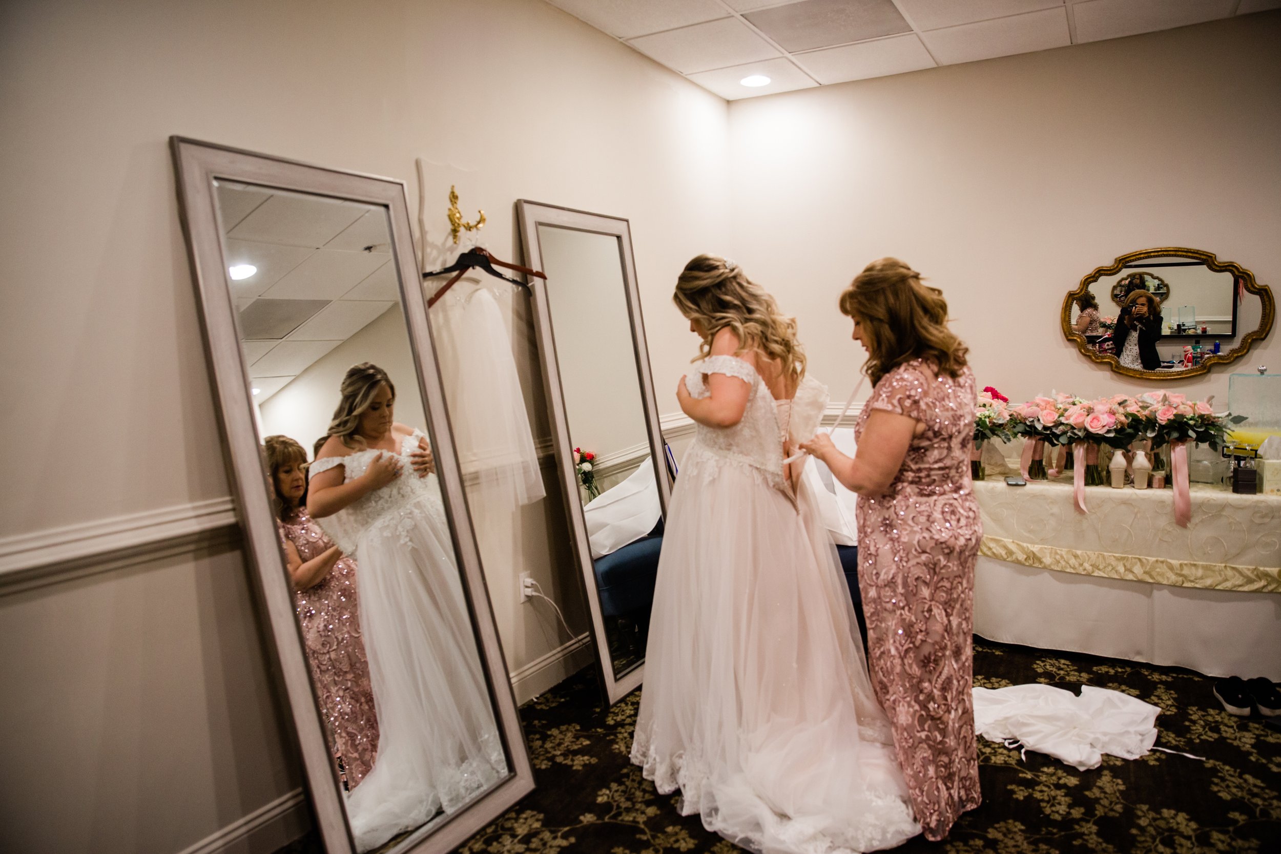 Best Wedding at Hunt Valley Country Club Creative Photographers Megapixels Media Photography-20.jpg