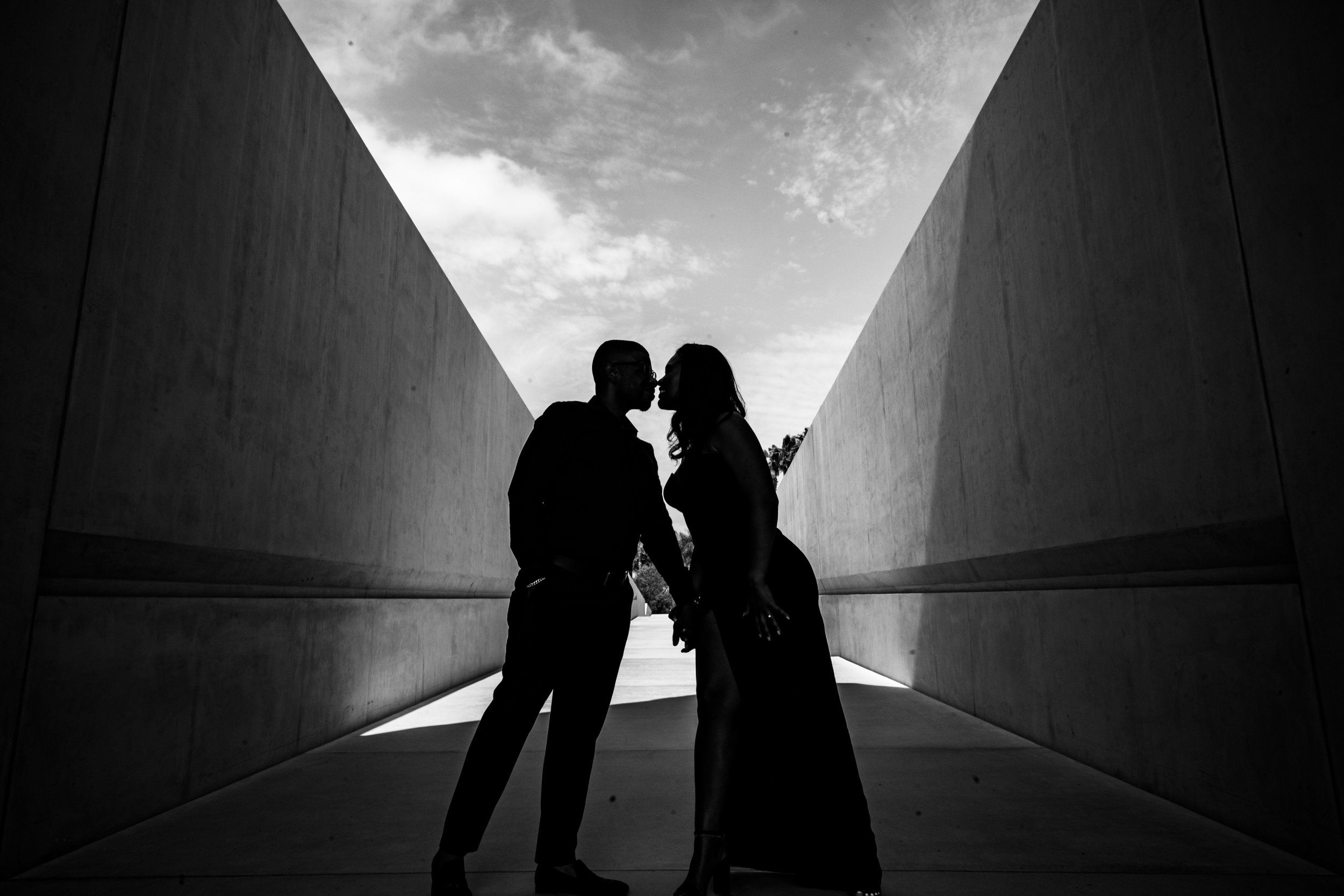 Best LACMA Engagement Photos Destination Wedding Photographers Megapixels Media Photography Los Angeles -67.jpg