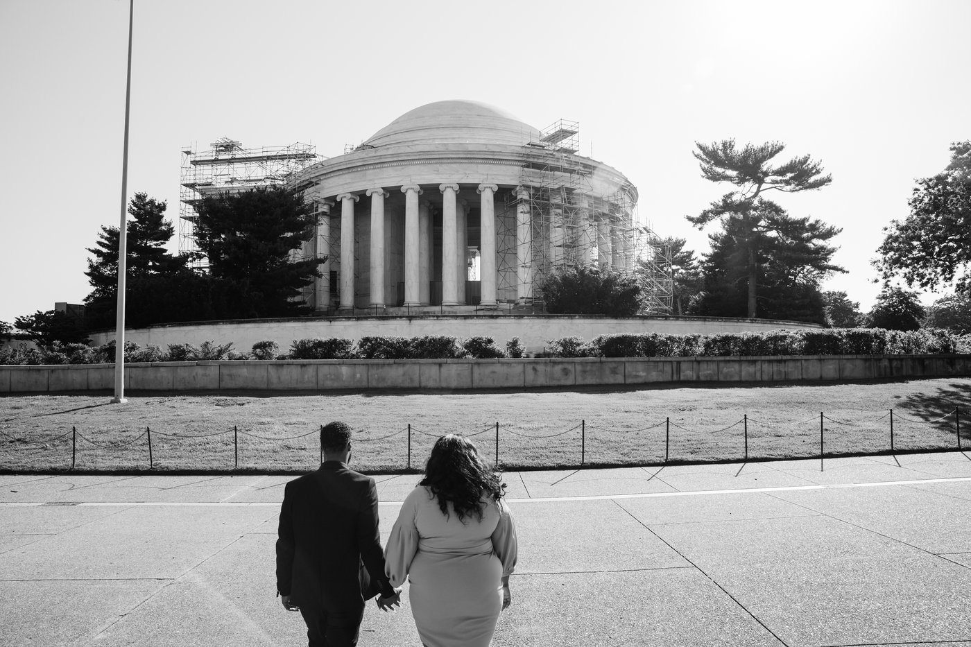 Jefferson Memorial Engagementsession-0010.jpg