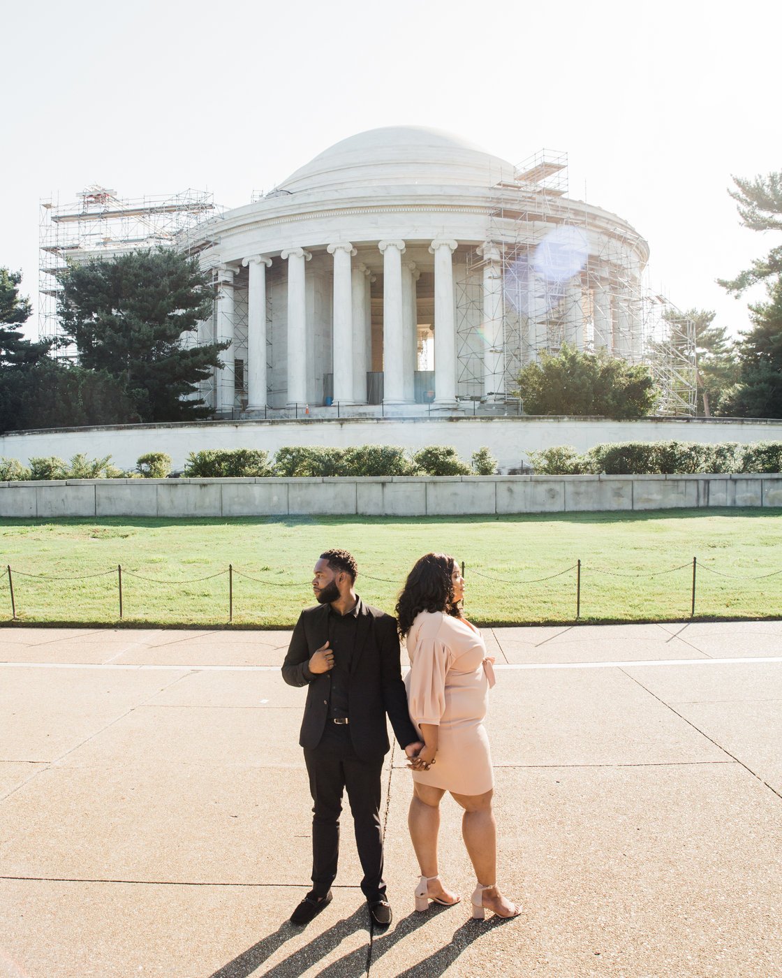 Jefferson Memorial Engagementsession-0020.jpg