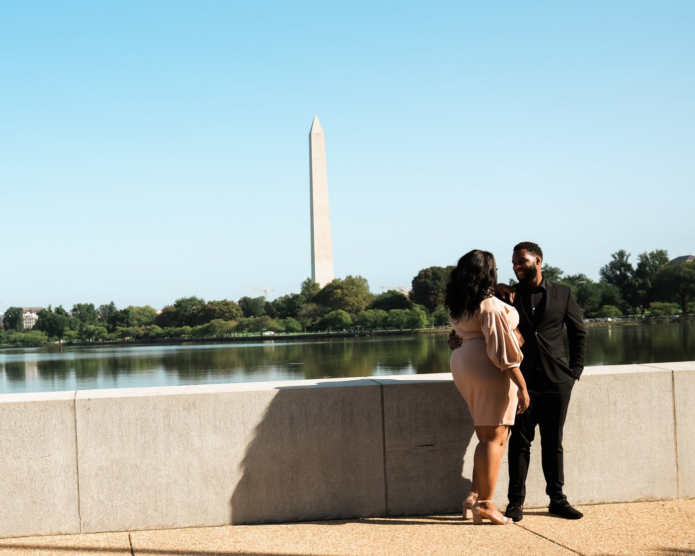 Jefferson Memorial Engagementsession-0039.jpg