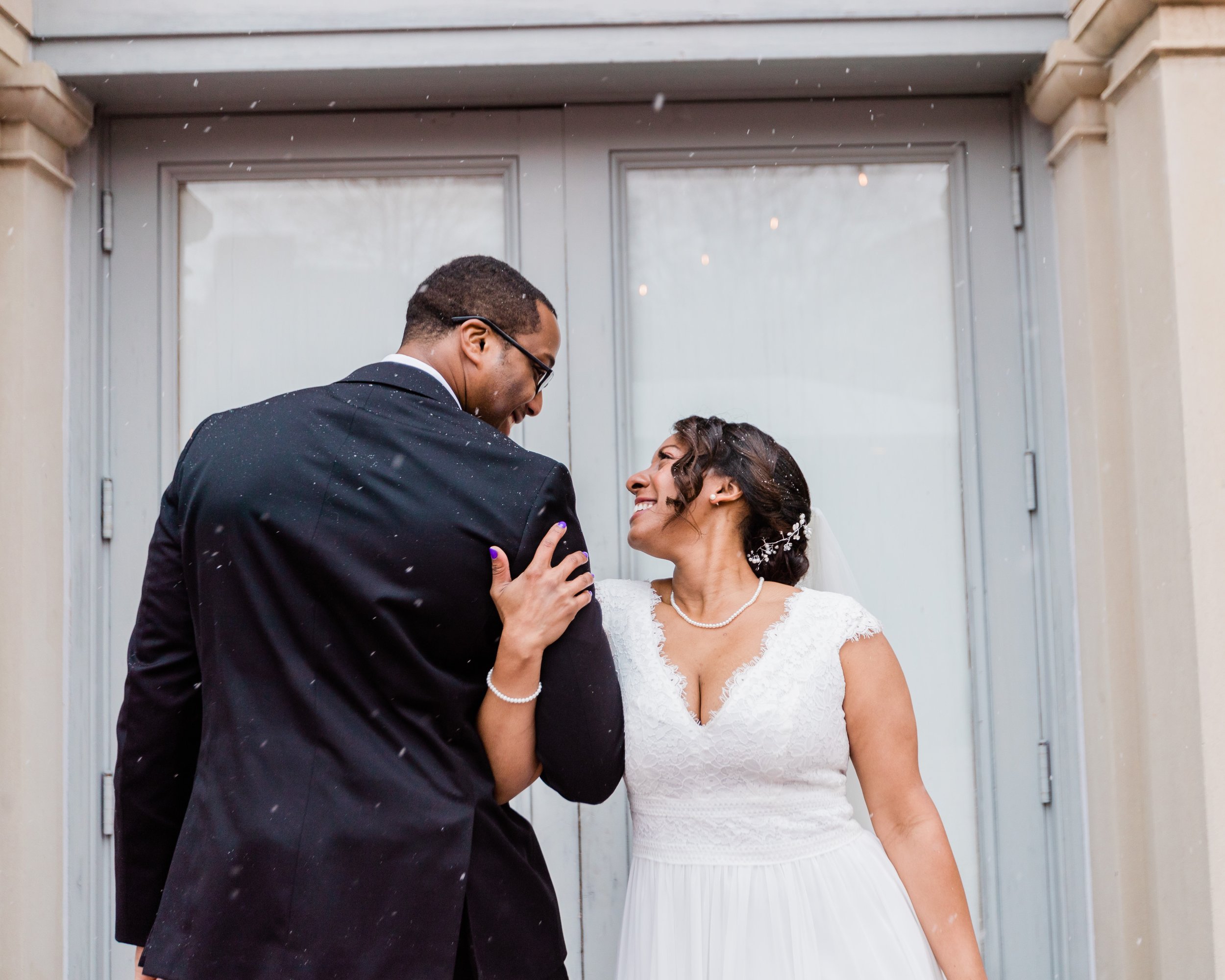 Snowy Winter Wedding at 1840's Plaza in Baltimore City Megapixels Media Photography-32.jpg
