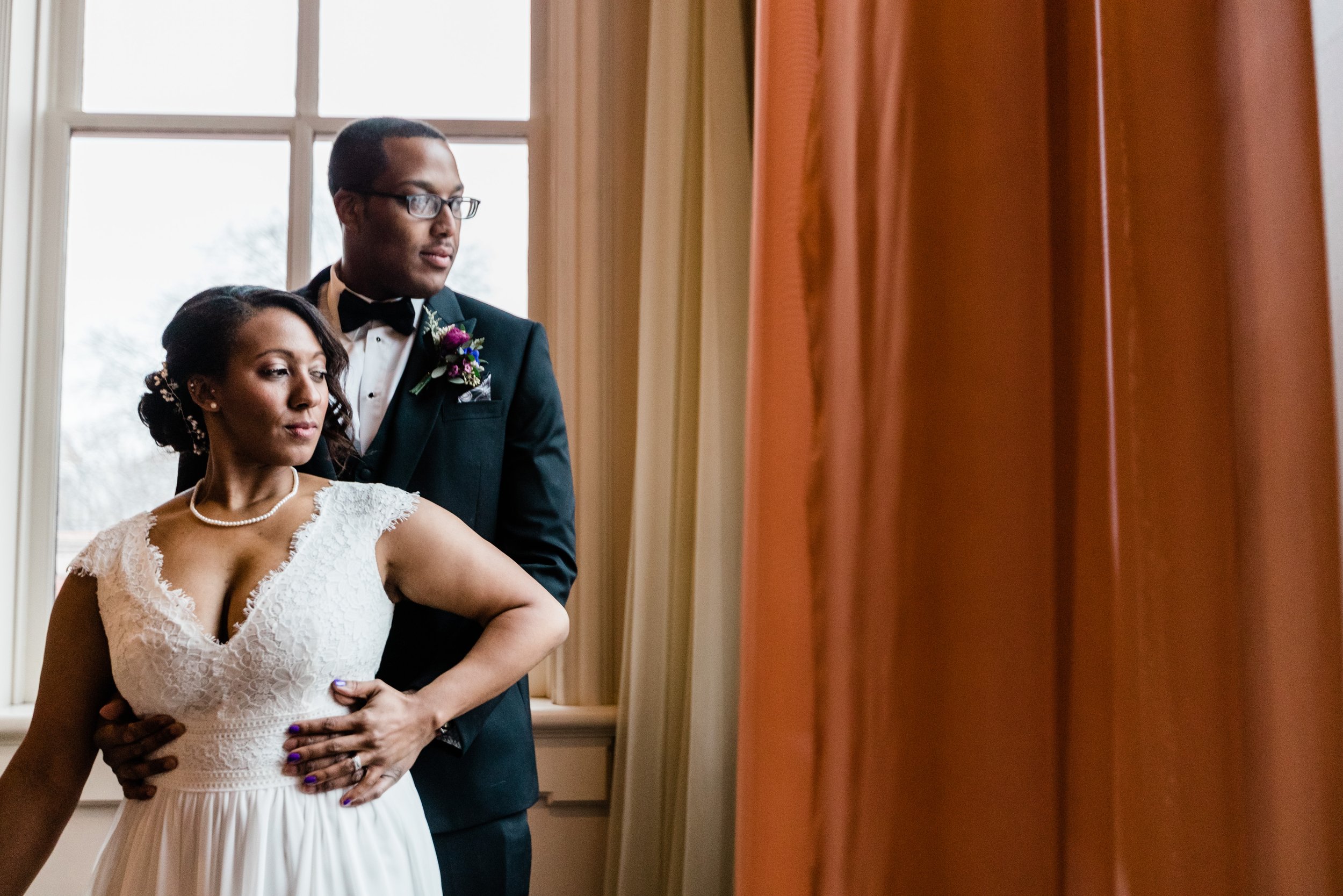 Snowy Winter Wedding at 1840's Plaza in Baltimore City Megapixels Media Photography-40.jpg