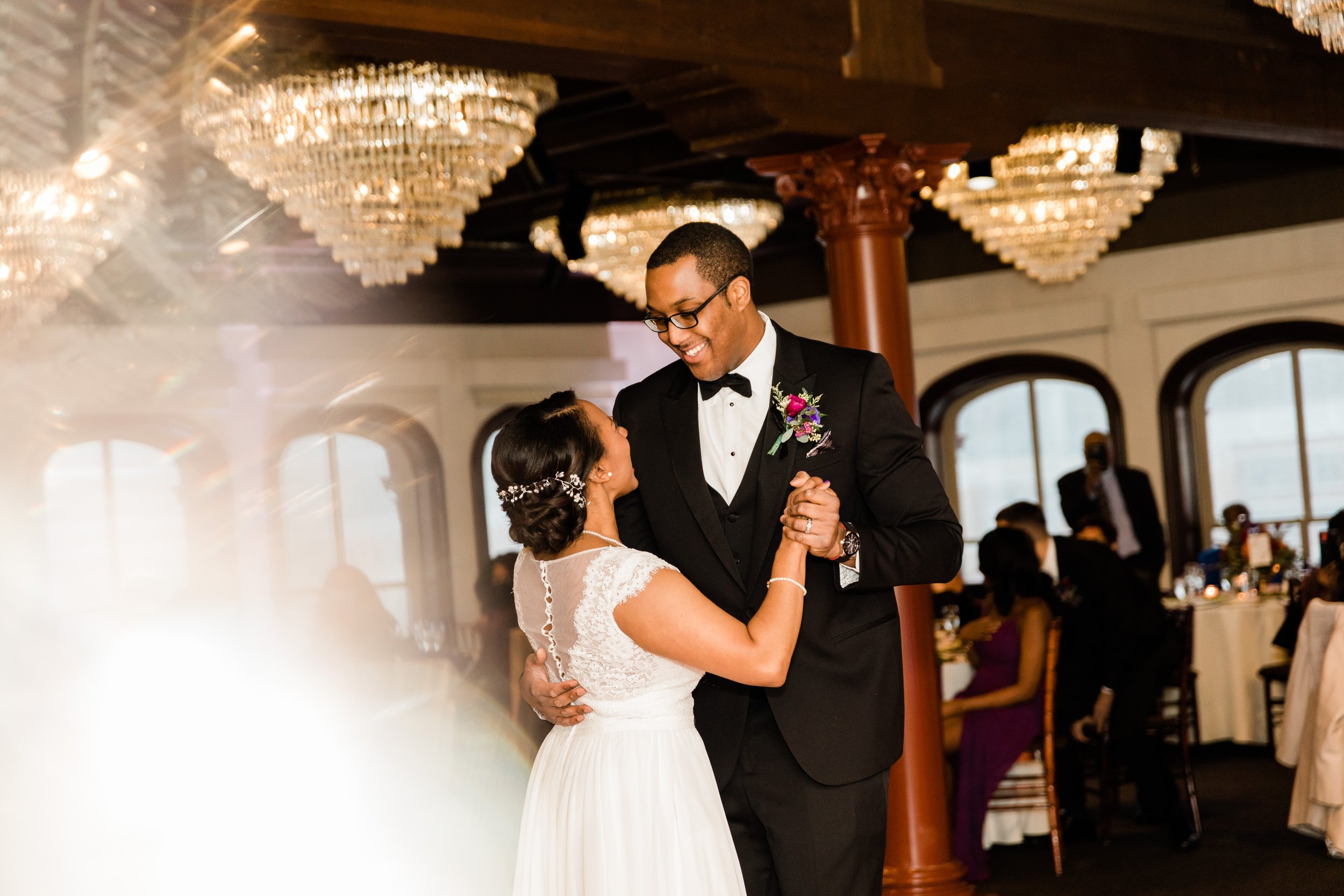 Snowy Winter Wedding at 1840's Plaza in Baltimore City Megapixels Media Photography-60.jpg
