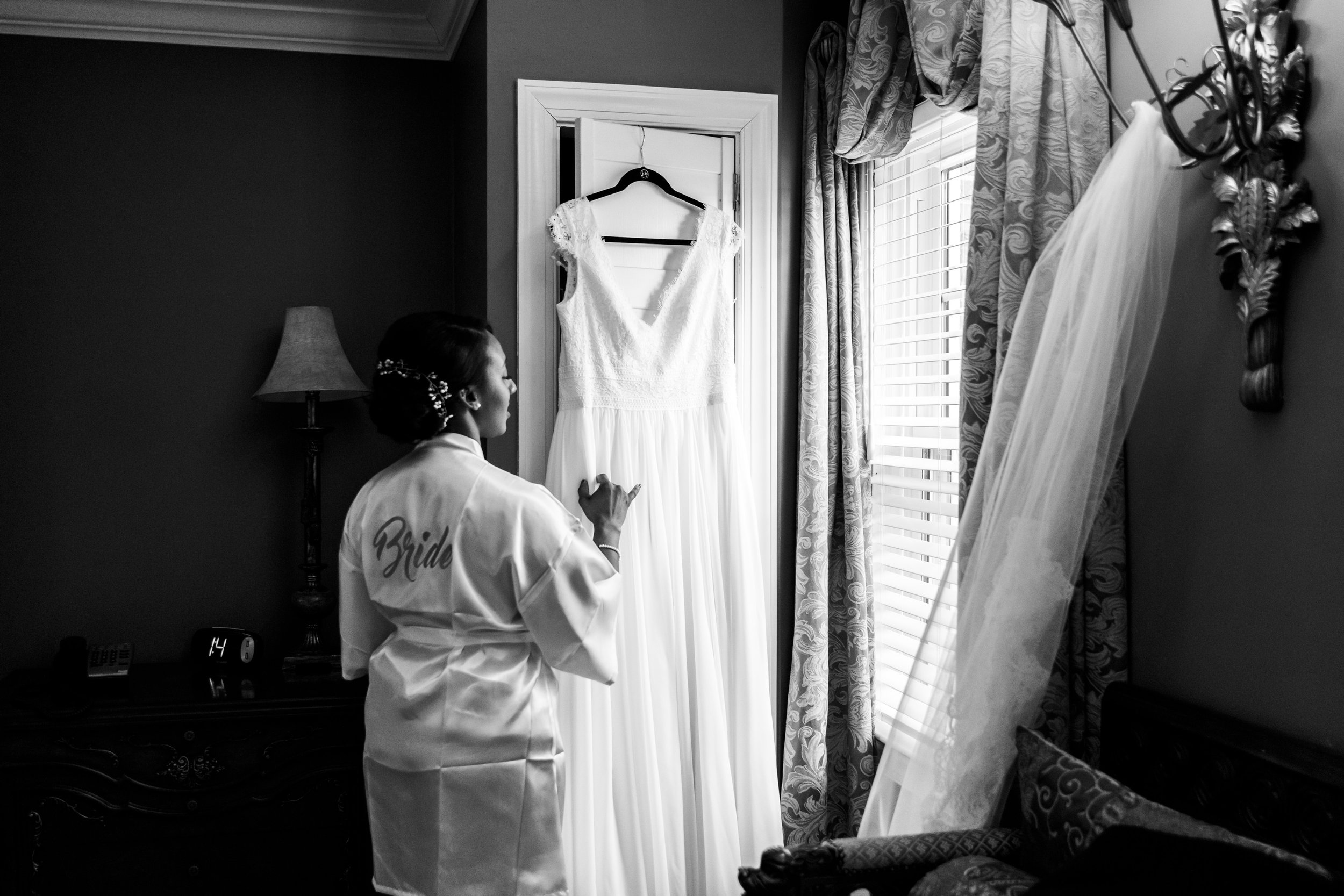 Snowy Winter Wedding at 1840's Plaza in Baltimore City Megapixels Media Photography-2.jpg