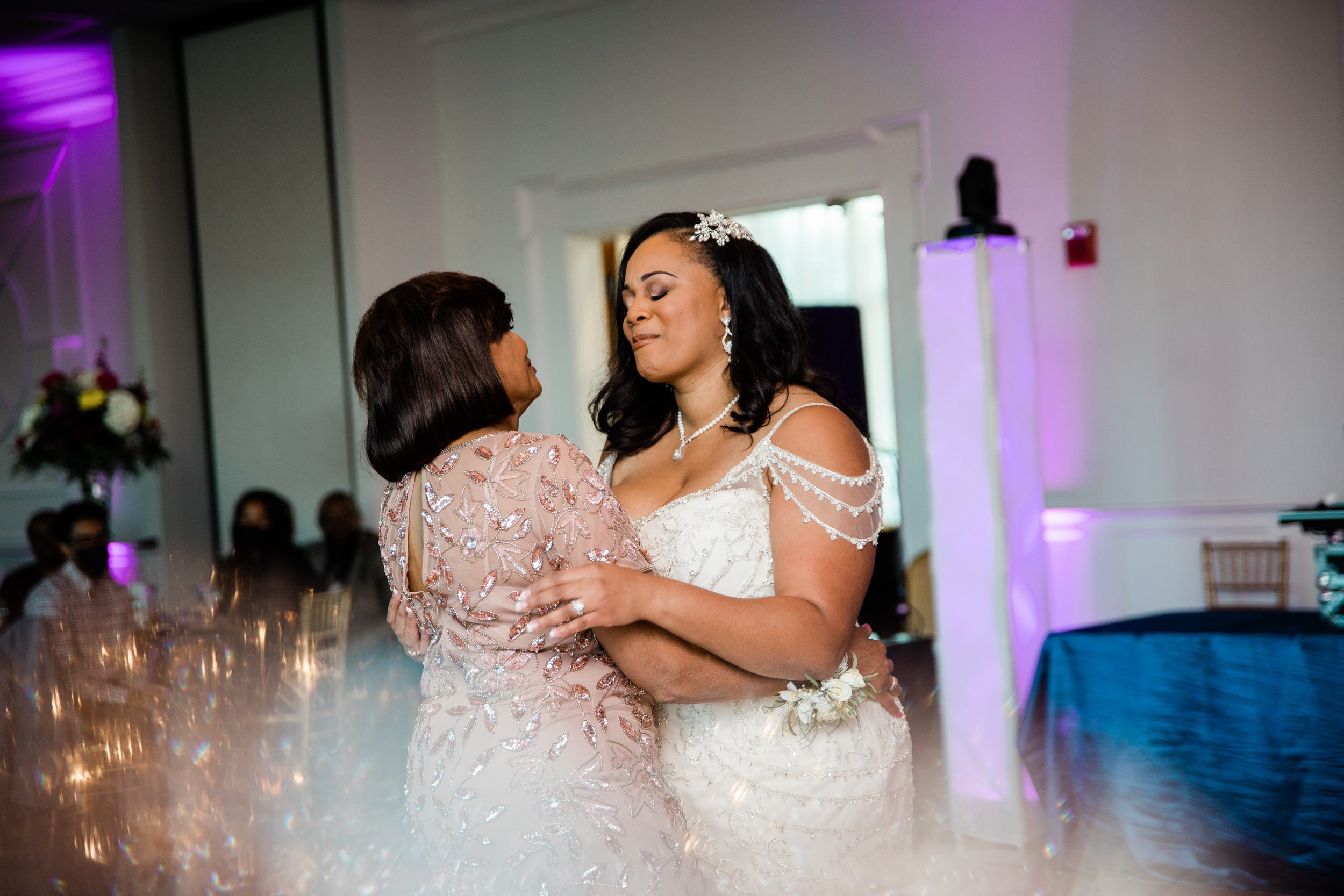 Best Autumn Wedding at Waters Edge Maryland Megapixels Media Photography-83.jpg