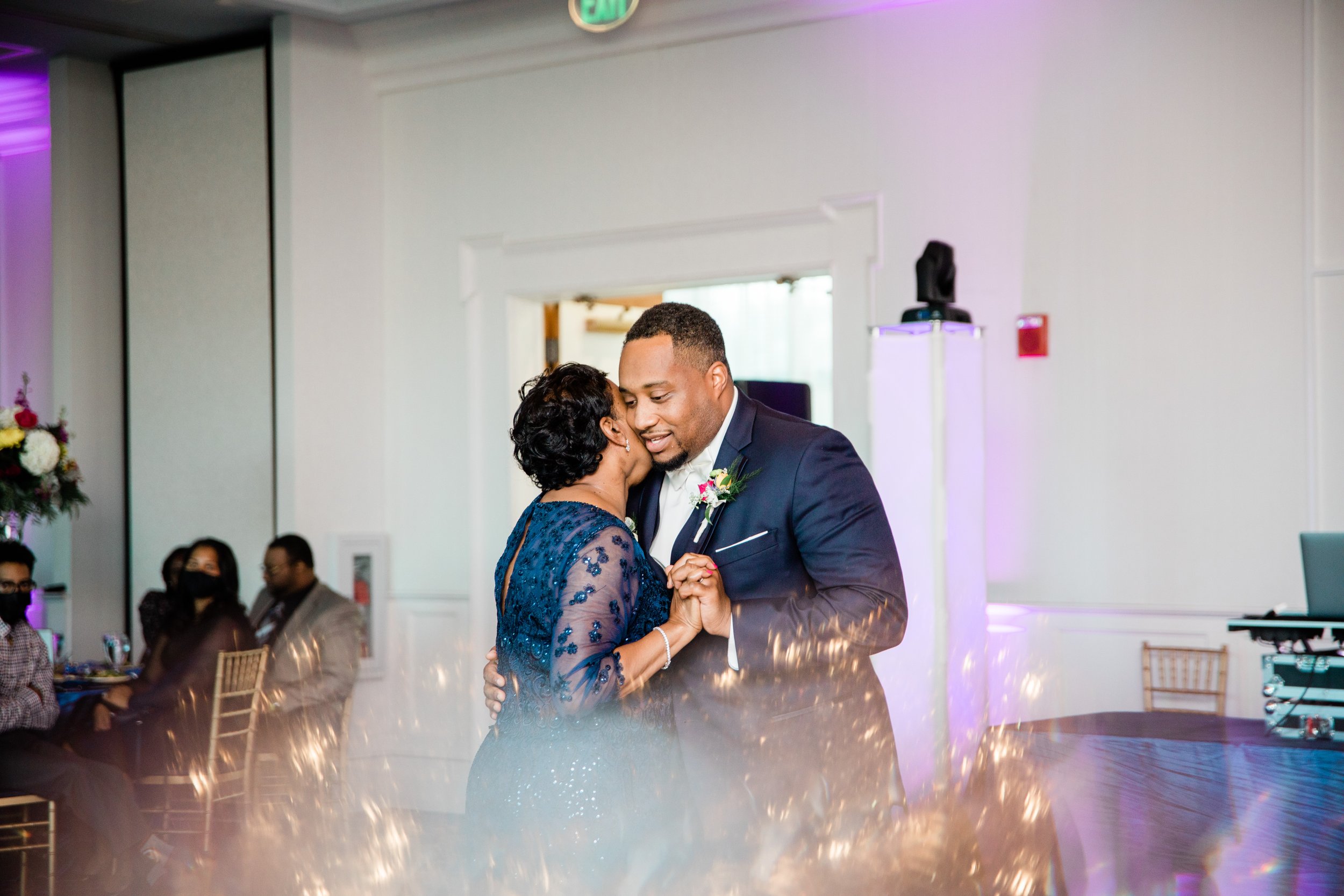 Best Autumn Wedding at Waters Edge Maryland Megapixels Media Photography-88.jpg