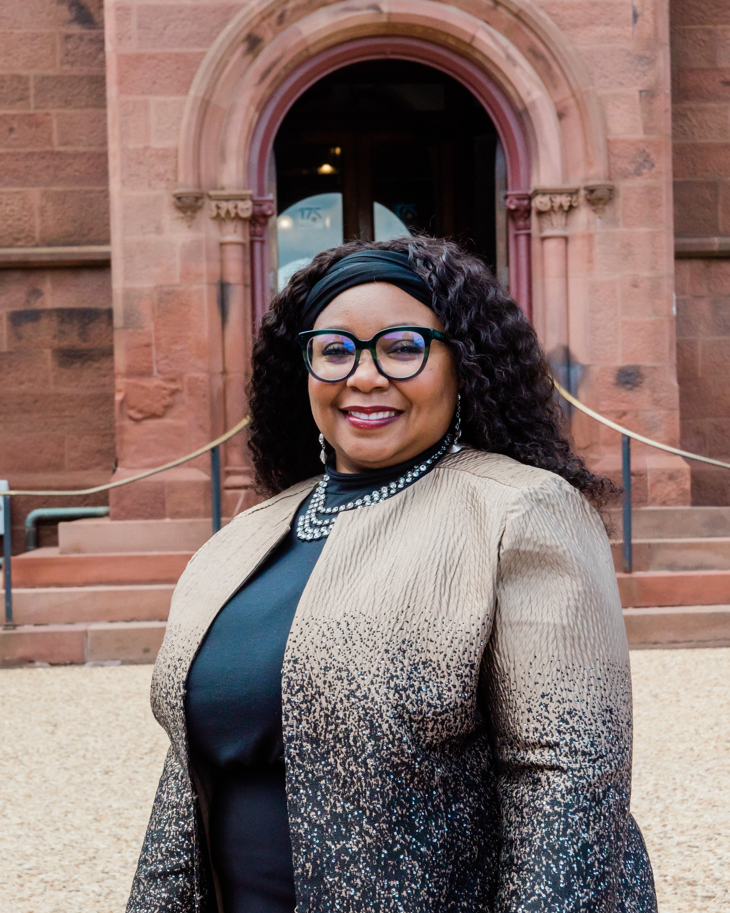 Meeting Lonnie Bunch at the Smithsonian Castle with AAAM-21.jpg