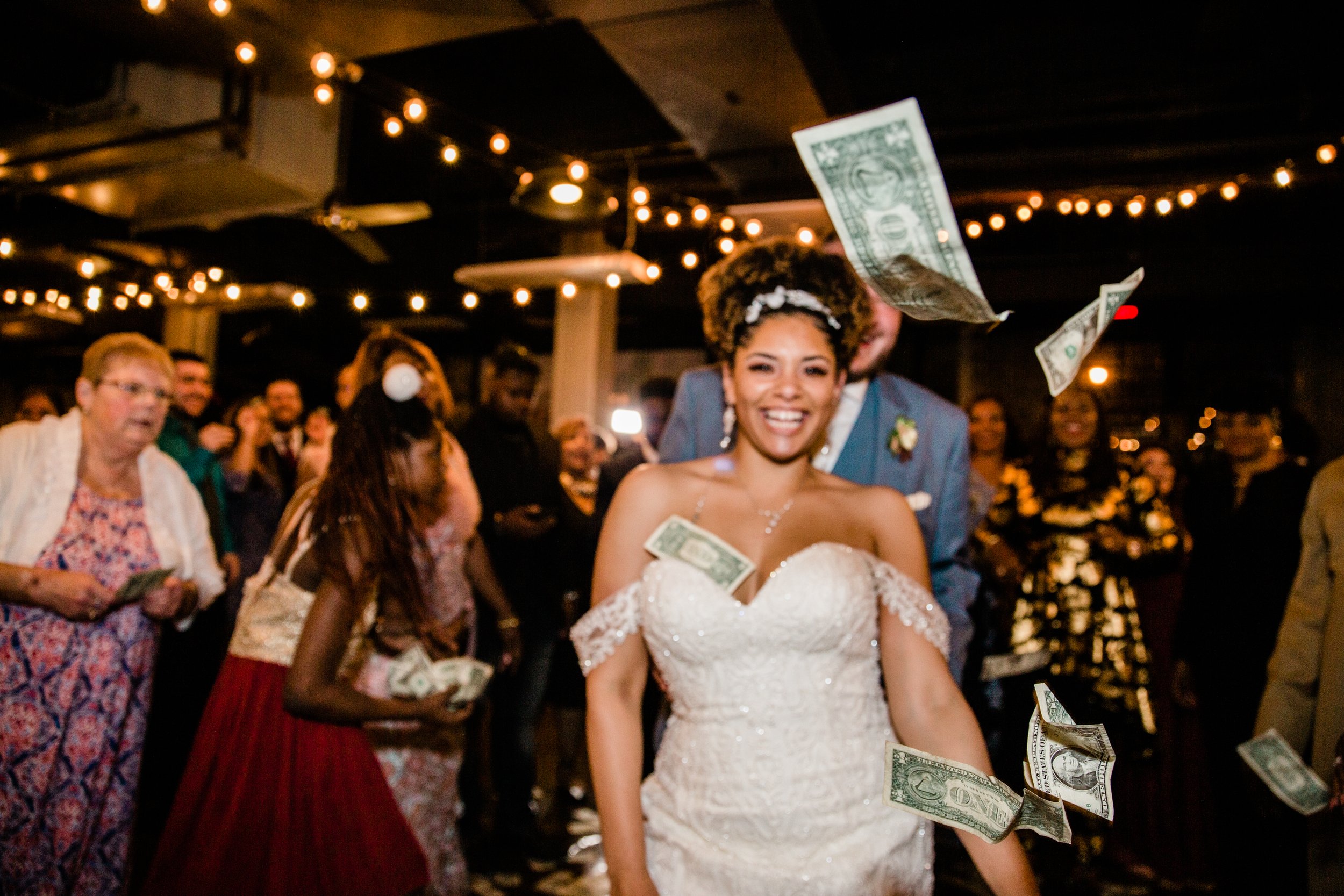 Stunning Neutral Wedding at Main Street Ballroom in Ellicott City Megapixels Media Photography Fetewell-110.jpg