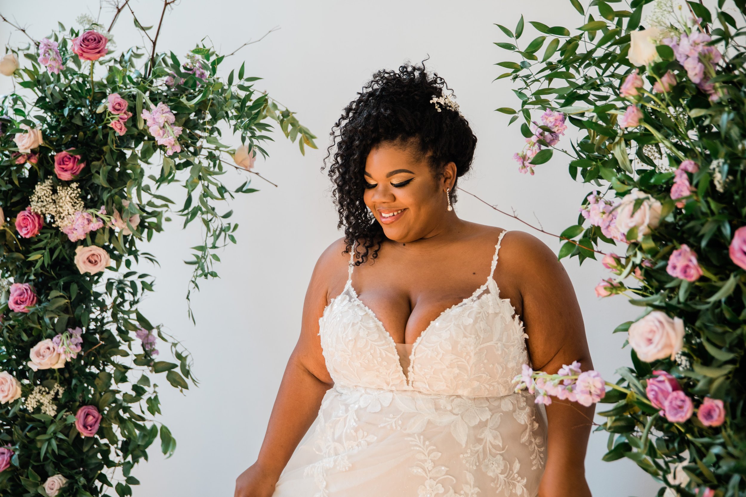 Beautiful Black Curvy Bride Posing Tips Megapixels Media Elite Design House-3.jpg