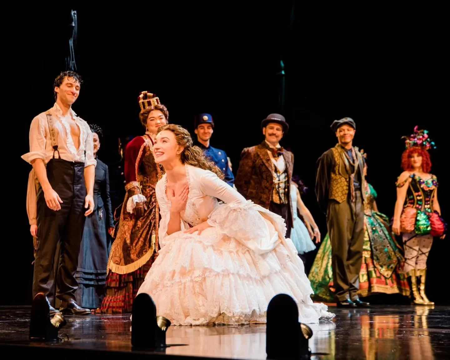 Still floating from one of the most unforgettable nights we&rsquo;ve ever captured.
Baltimore officially celebrated Phantom of the Opera Day, and we had the honor of documenting the curtain call and intimate backstage moments with @andrewlloydwebber 