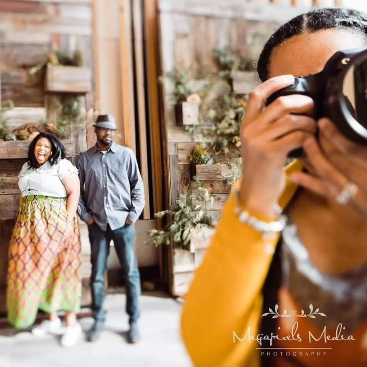 Happy Anniversary Jessika and Walter! Always wishing you guys the best 💛 Lets go back to NYC one of these days 🤗 and bring the kids that we have now! (crazy lol)
M+G
#megapixelsmedia.com 
.
.
.
#husbandandwifeweddingphotographers #blackphotographer