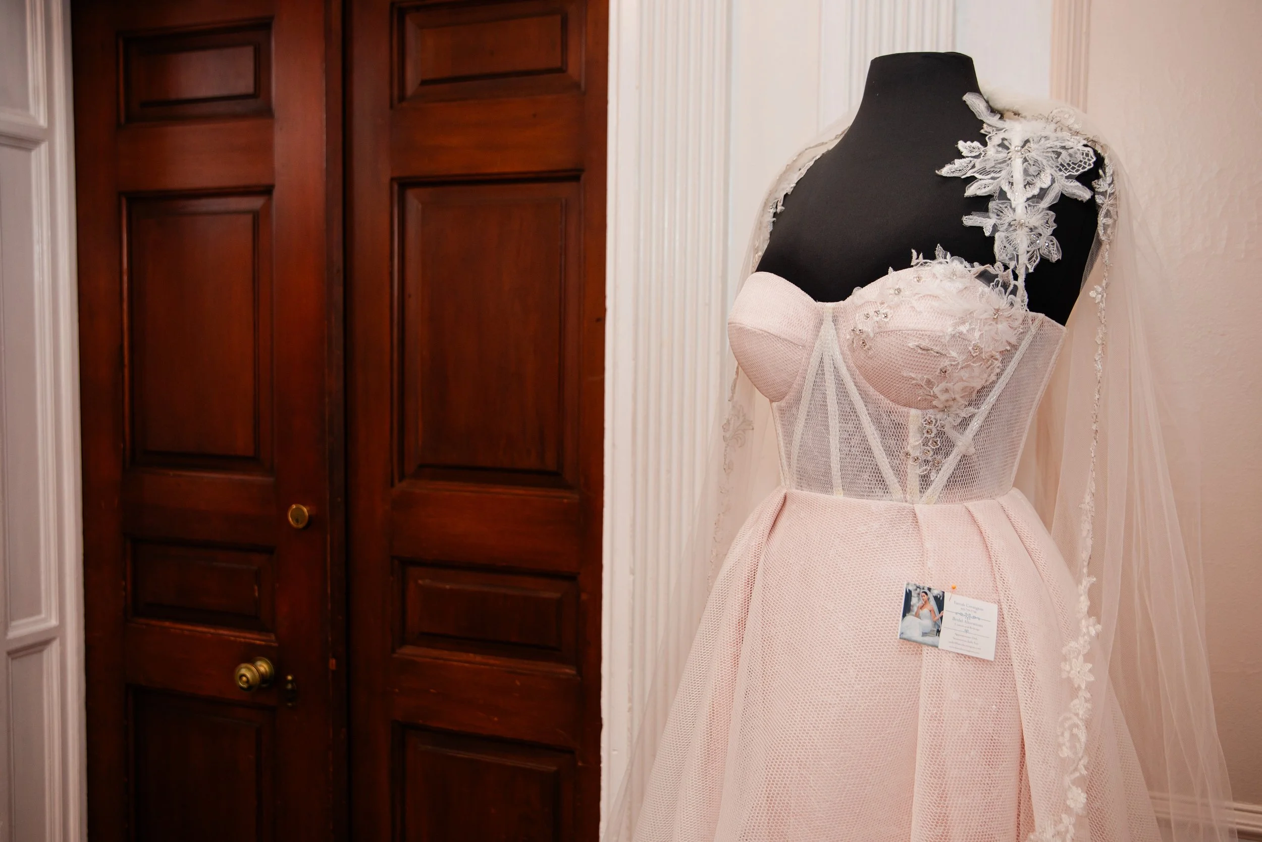 Grey Rock Mansion Best Wedding Vendors Megapixels Media Photography-6.jpg