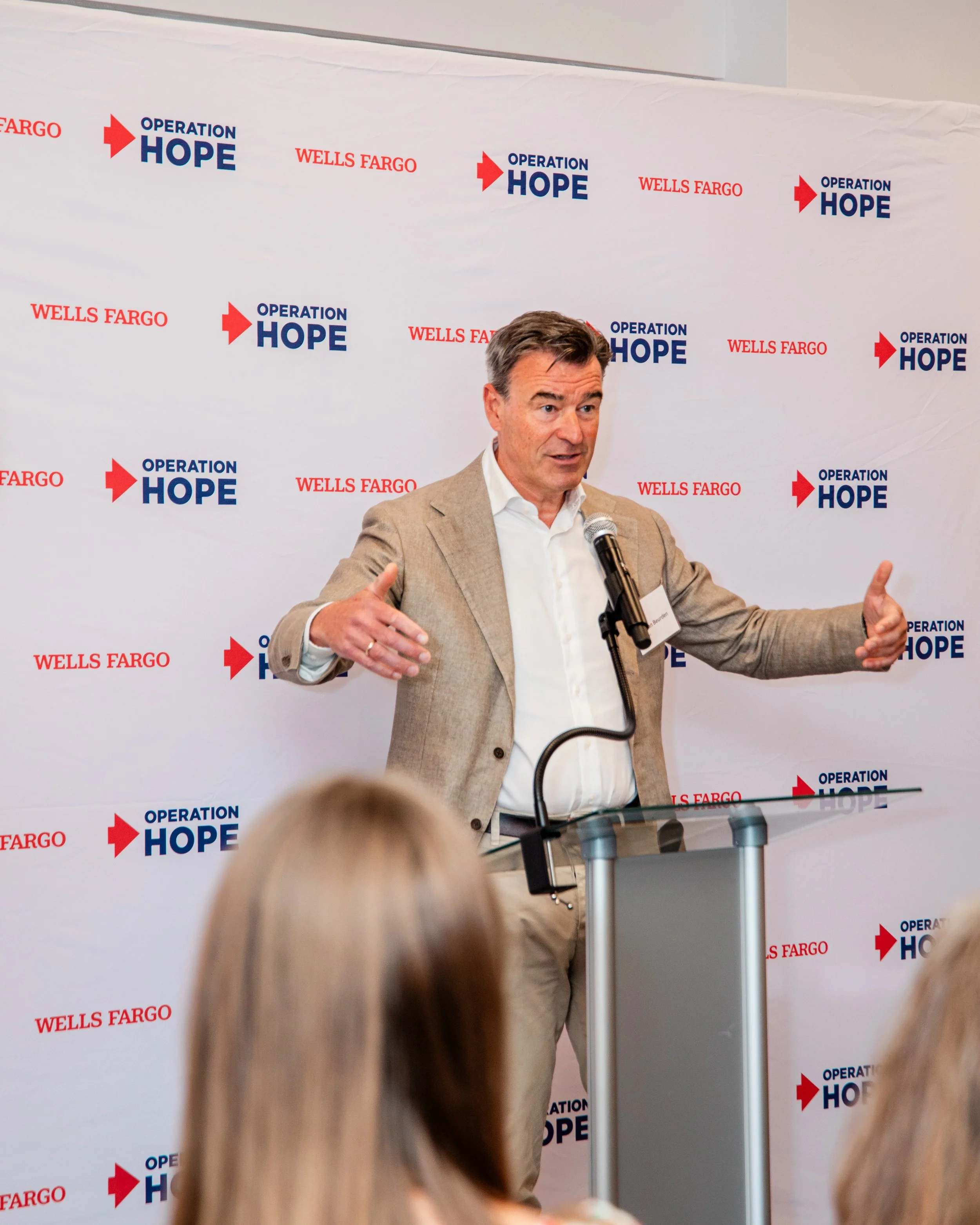 Megapixels Media Photography Wells Fargo Baltimore Ribbon Cutting Ceremony-14.jpg