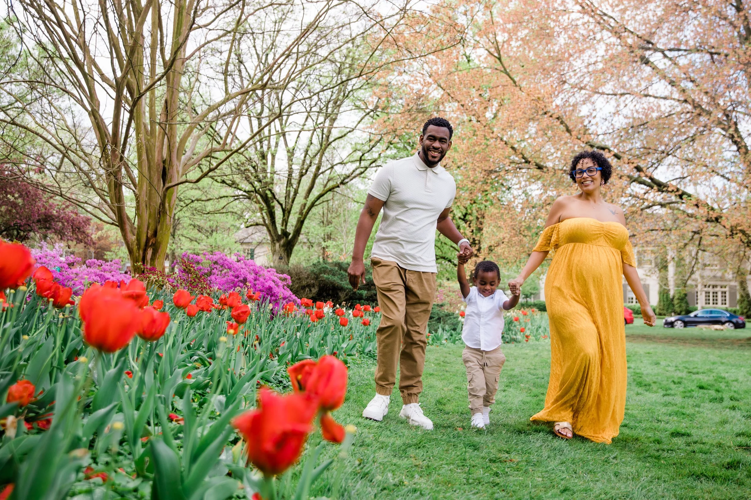 Best Maternity and Family Photographer in Baltimore is Megapixels Media Photography Sherwood Gardens-29.jpg