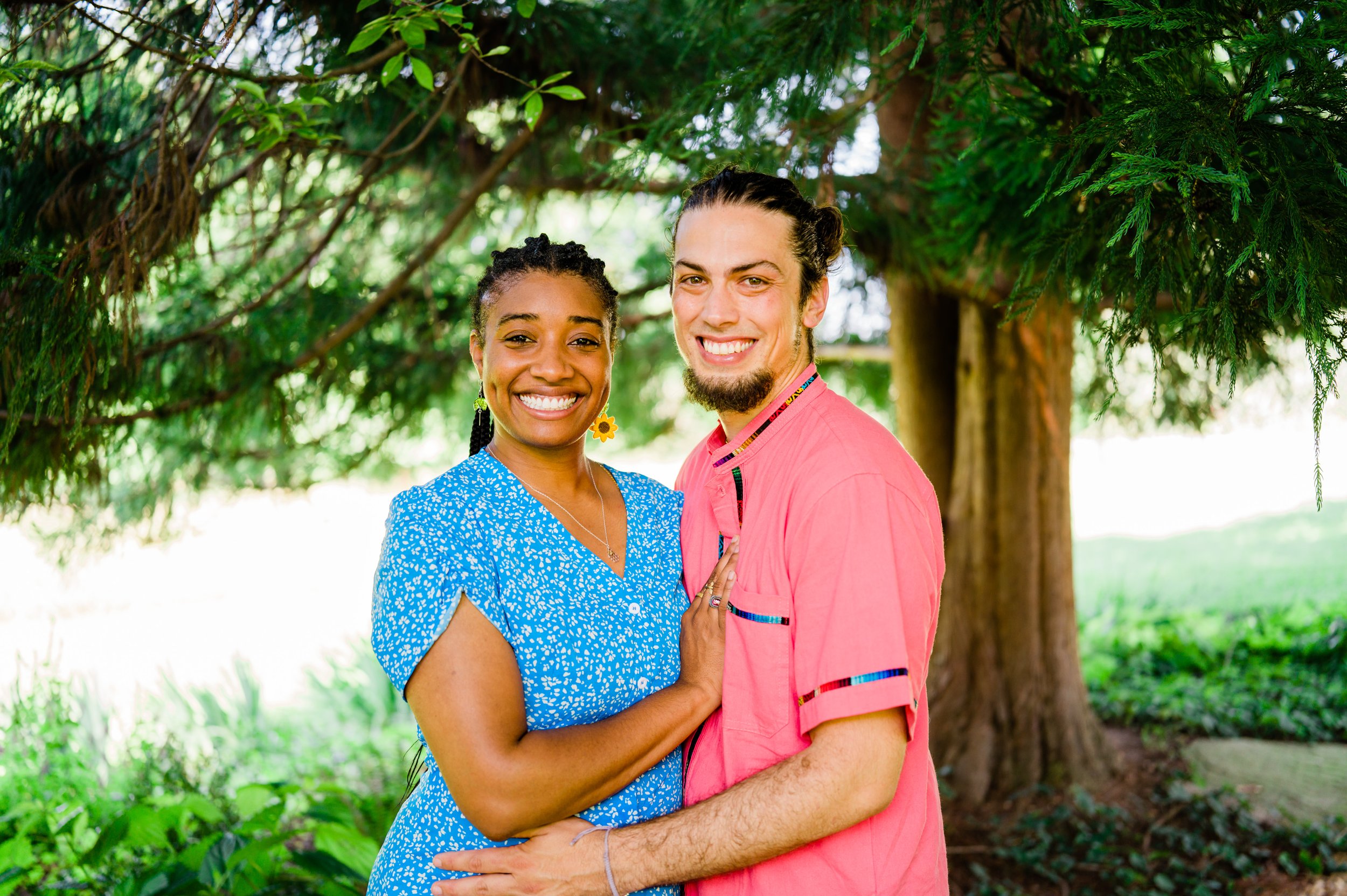 Cute Family Photography Ideas at Cylburn Arboretum Megapixelsm Media -23.jpg