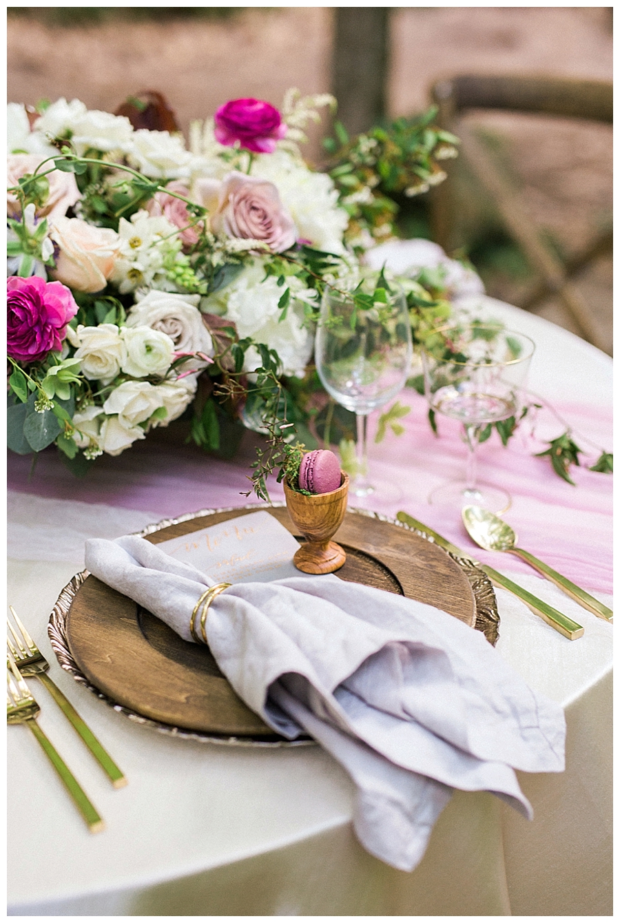 fine art Wisconsin outdoor wedding reception