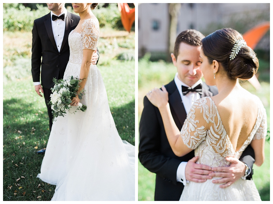 fine art photography of bride and groom at the Art Institute, Chicago