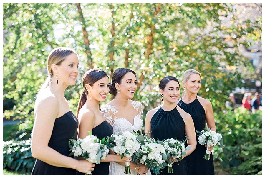 fine art photography of bridal party at the Art Institute, Chicago