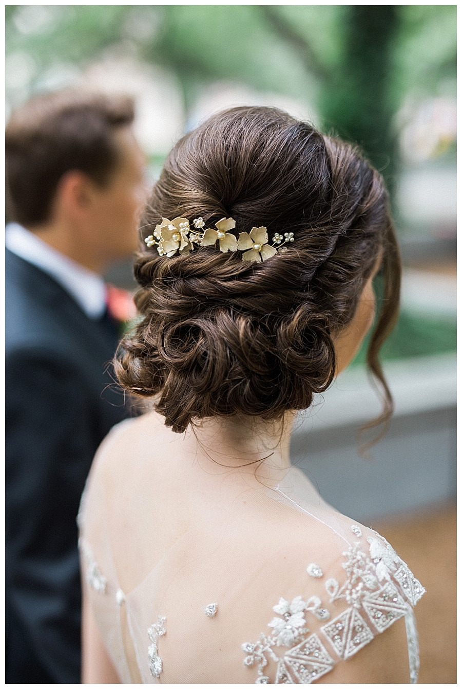 fine art wedding photography at the Art Institute of Chicago, Illinois