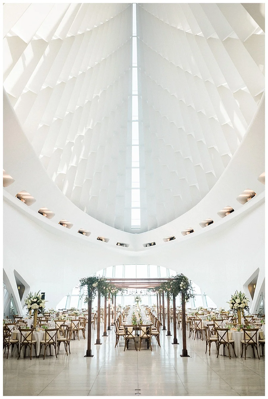 luxury floral design for Milwaukee Art Museum wedding