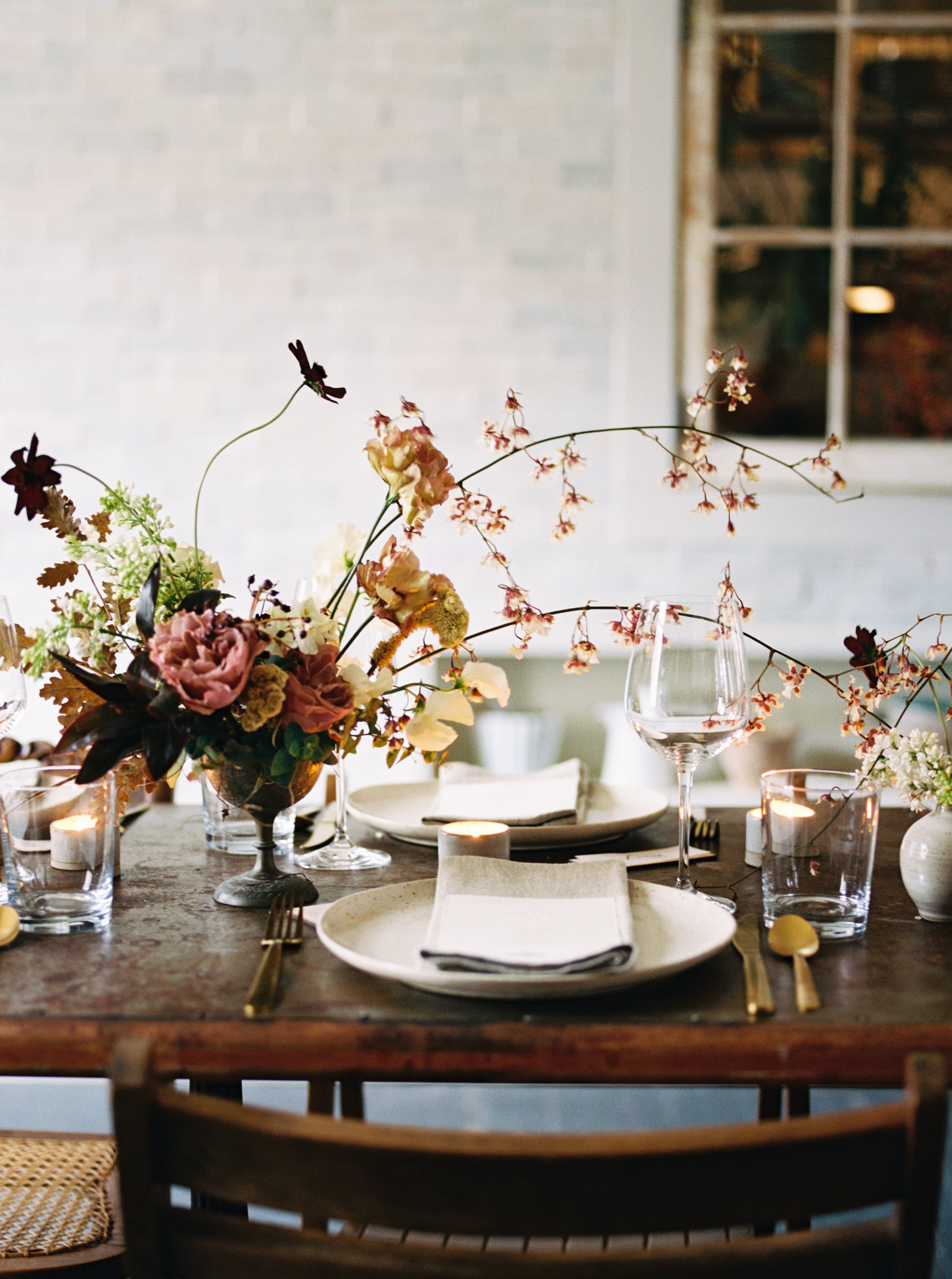 ikebana floral arrangement by Kelly Lenard at Foxfire Mountain House in the Catskills, NY